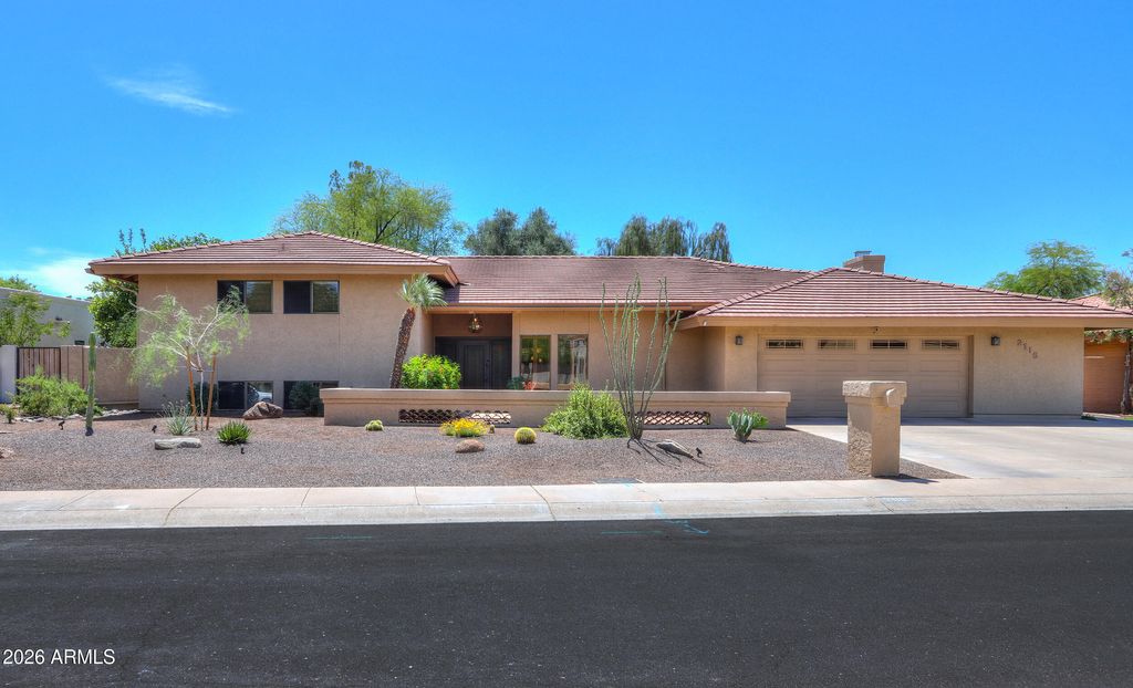 Photo of 2115 E Woodman Drive, Tempe, AZ 85283 (MLS # 7018234)