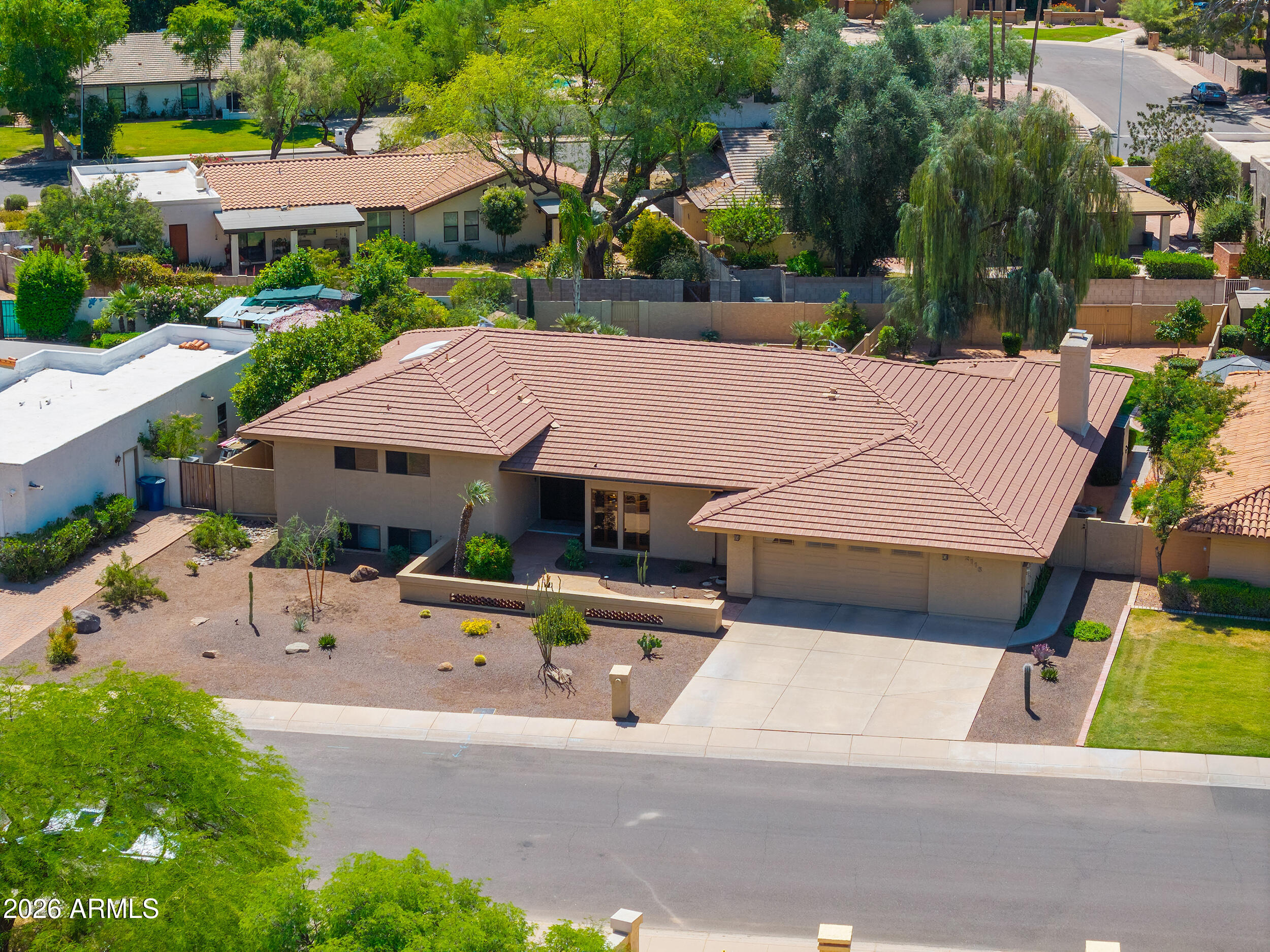 ROUND VALLEY ESTATES - Residential
