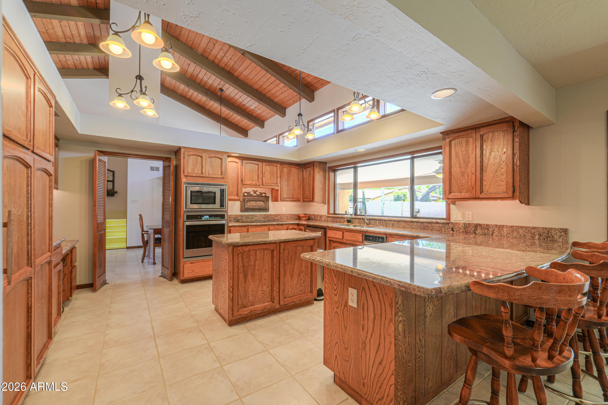 ROUND VALLEY ESTATES - Residential