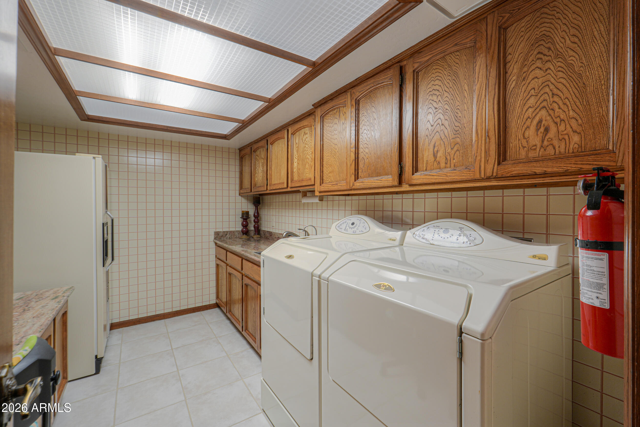 ROUND VALLEY ESTATES - Residential