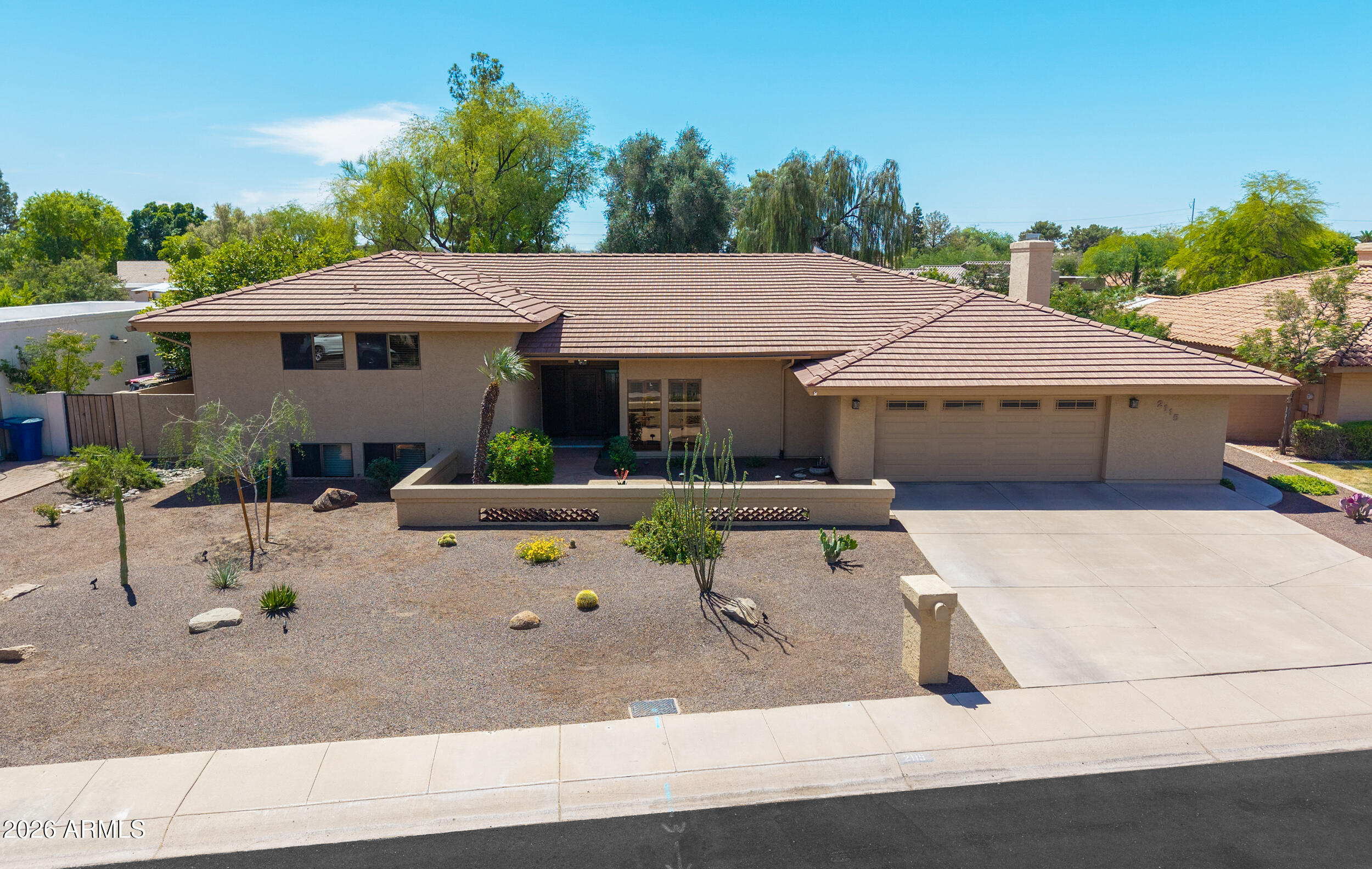 ROUND VALLEY ESTATES - Residential