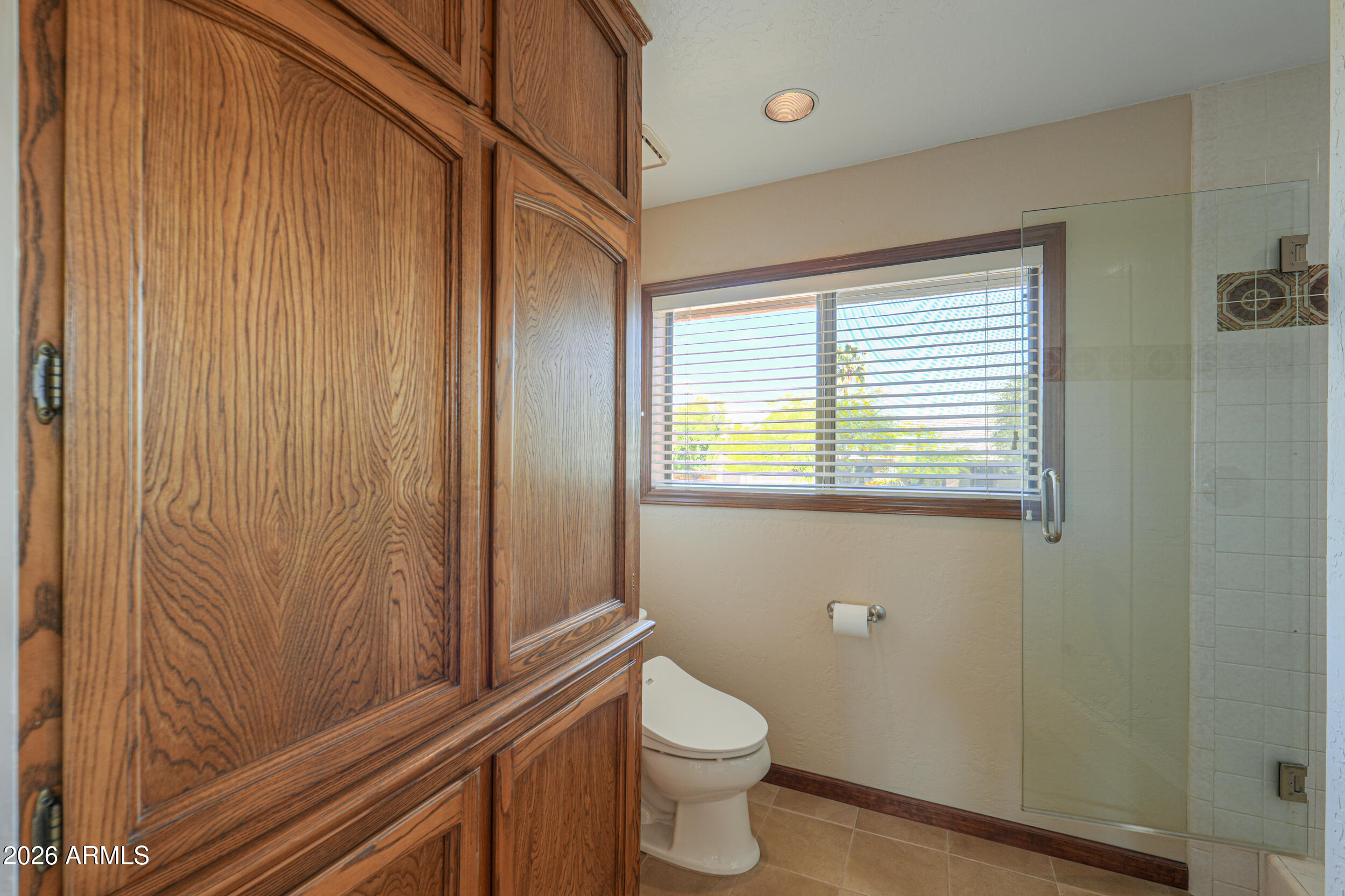 ROUND VALLEY ESTATES - Residential