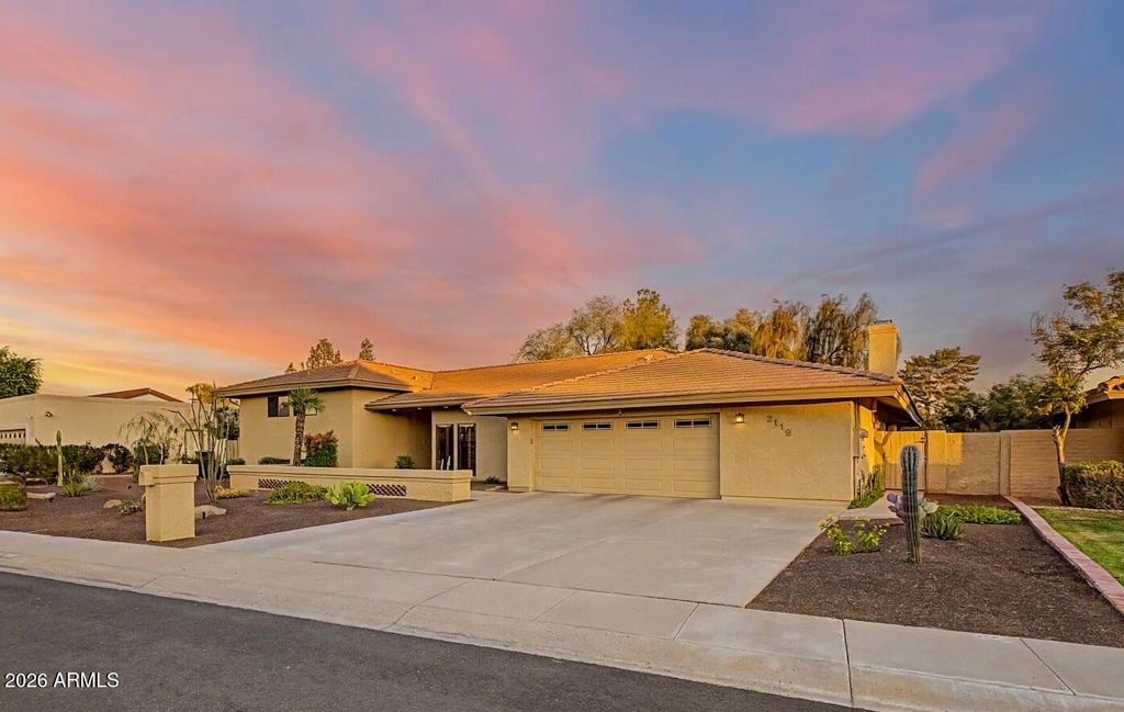 Photo of 2115 E Woodman Drive, Tempe, AZ 85283 (MLS # 7018234)