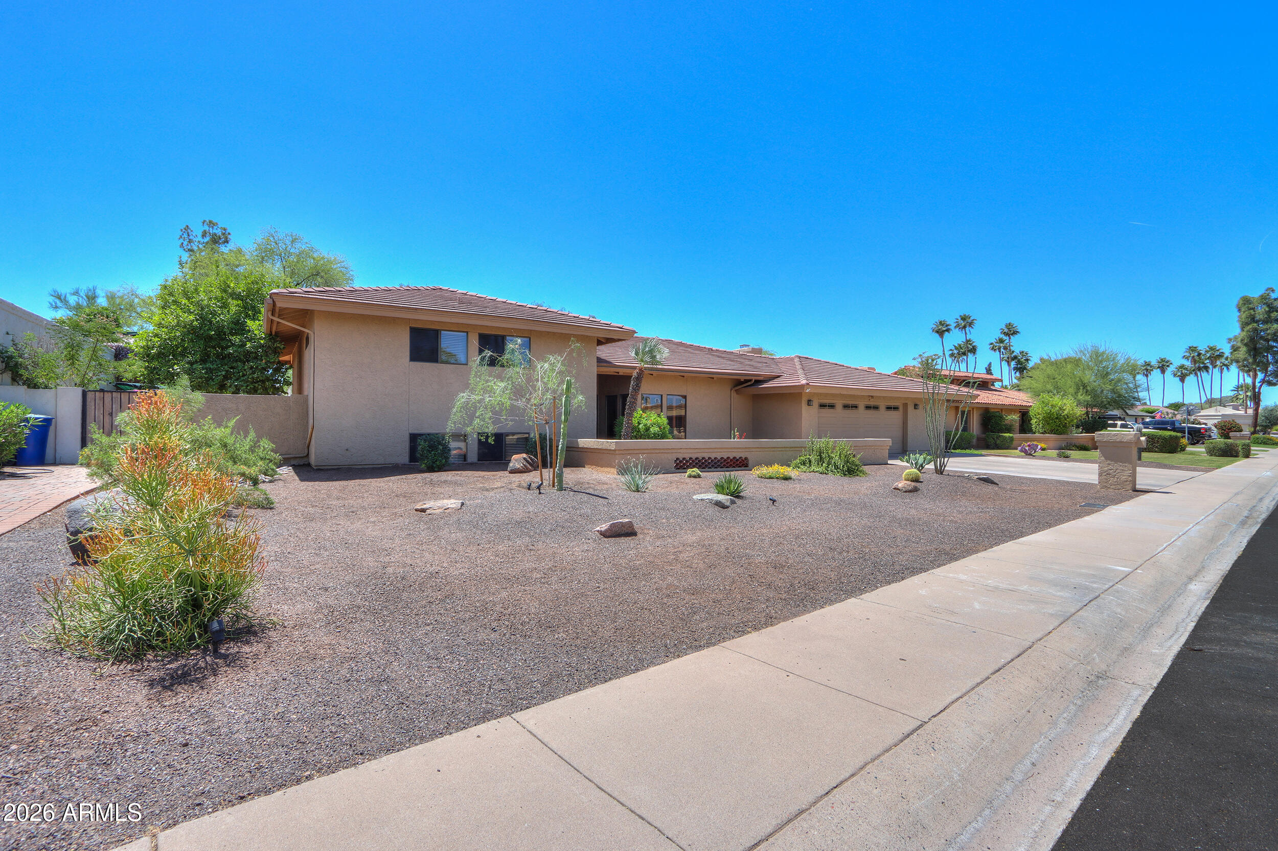 2115 E WOODMAN Drive