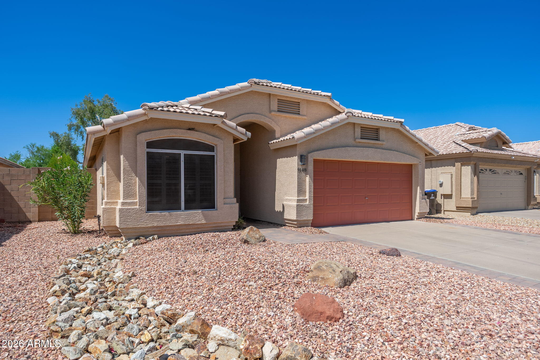 9148 W CANYON Drive
