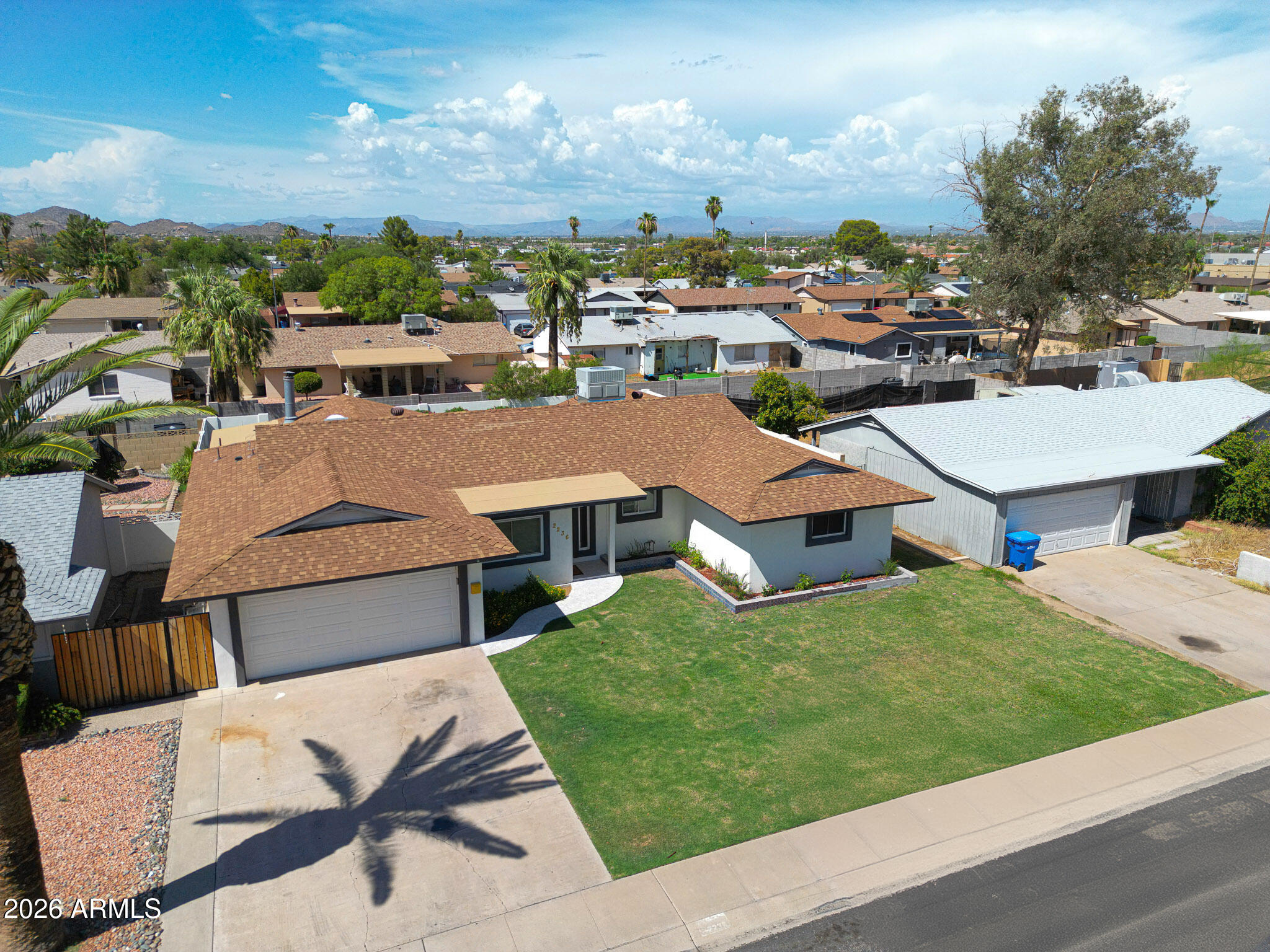 2236 E BLANCHE Drive