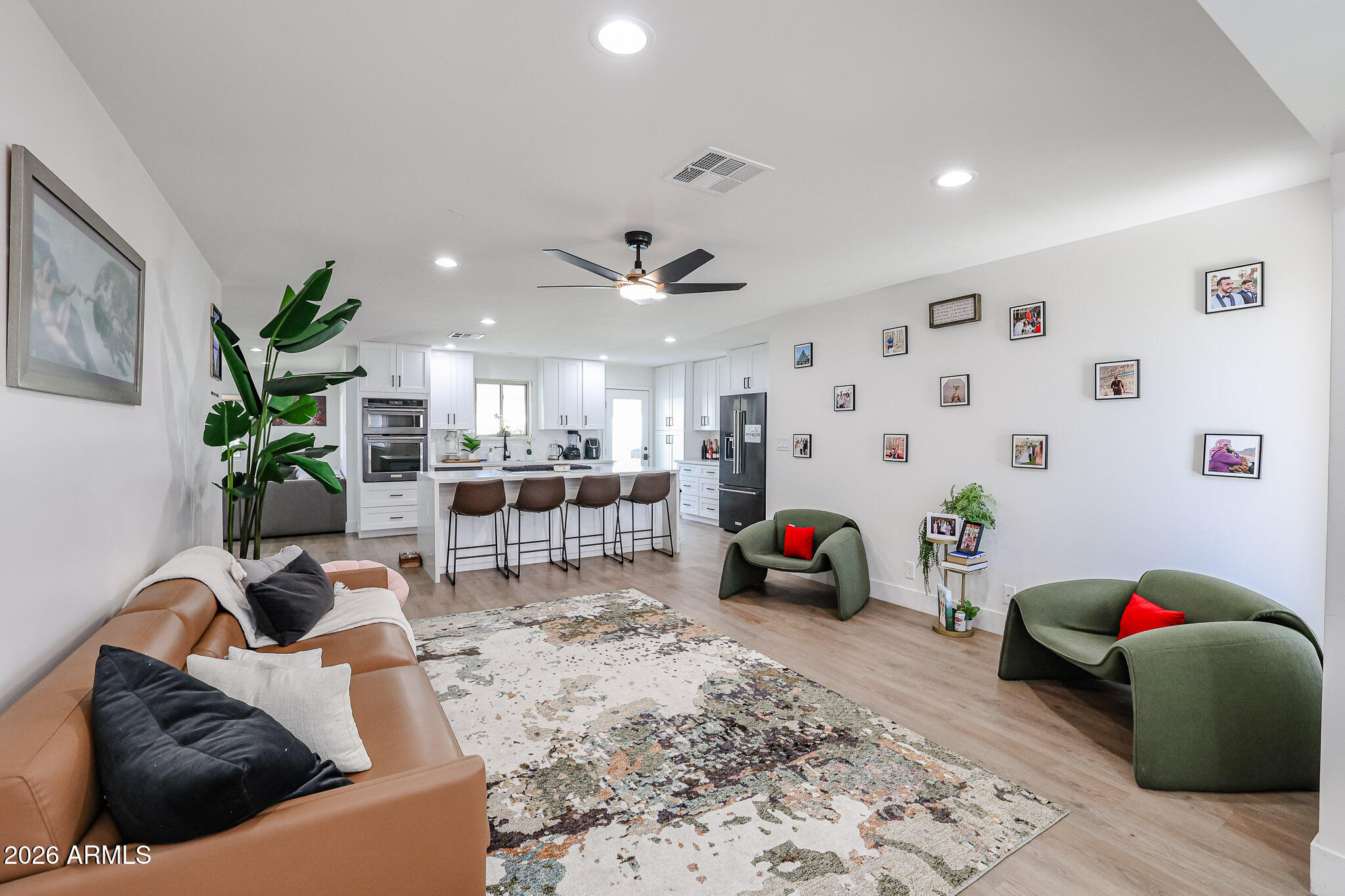 2236 E BLANCHE Drive