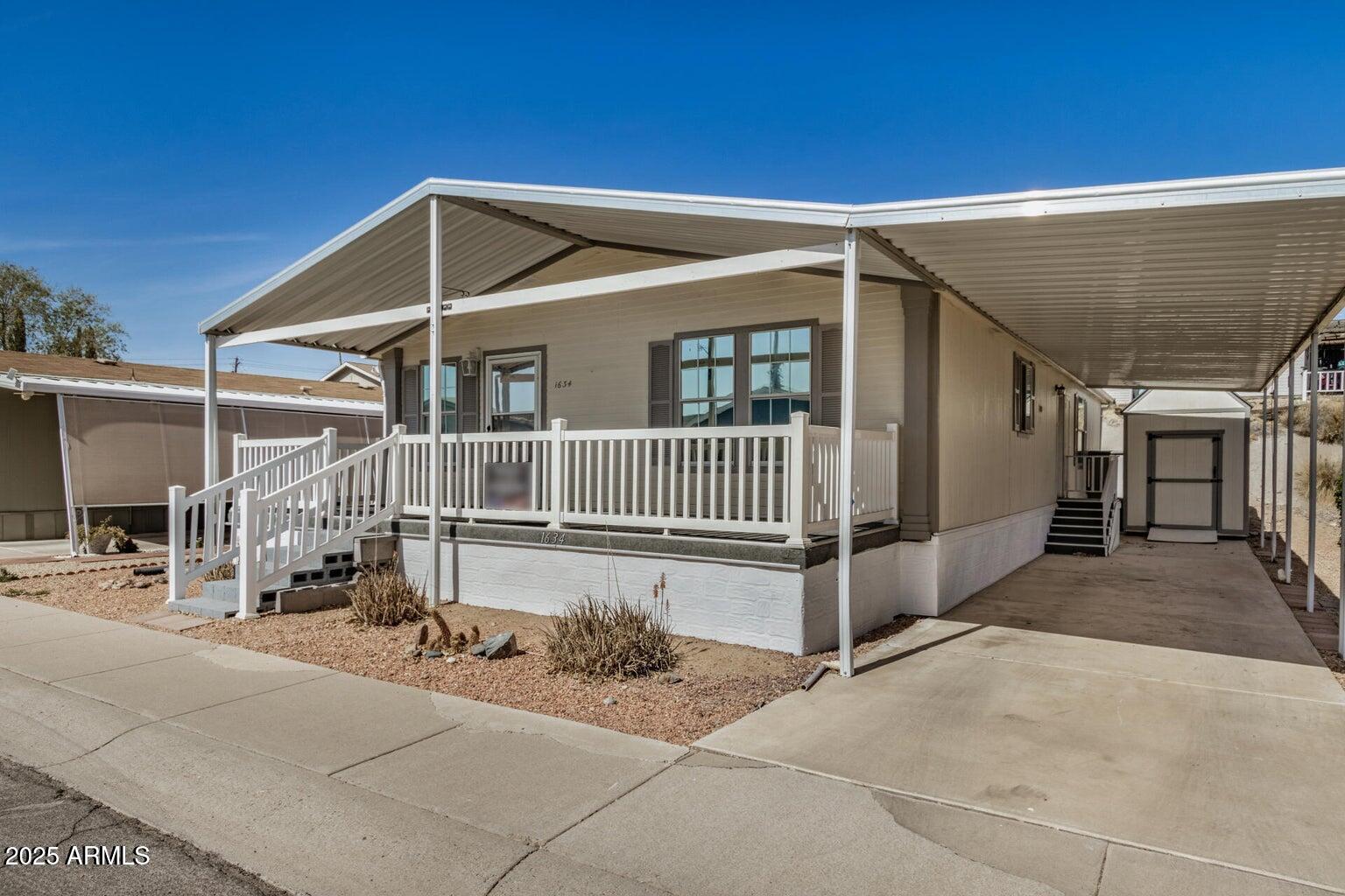 1634 E Michelle Drive