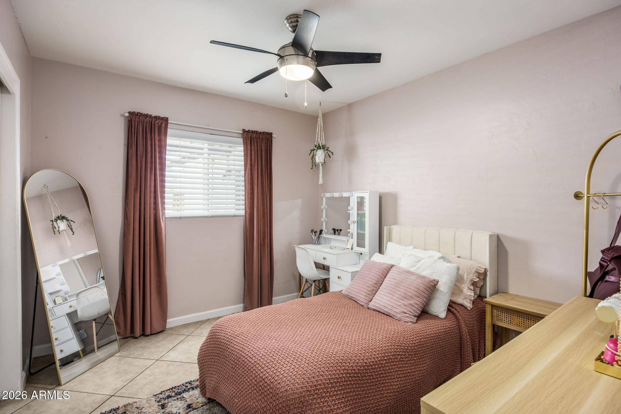 THUNDERBIRD PARK PLAT 1 - Residential