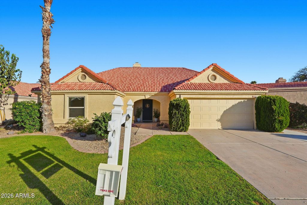 Photo of 1238 E Heather Avenue, Gilbert, AZ 85234 (MLS # 6968007)