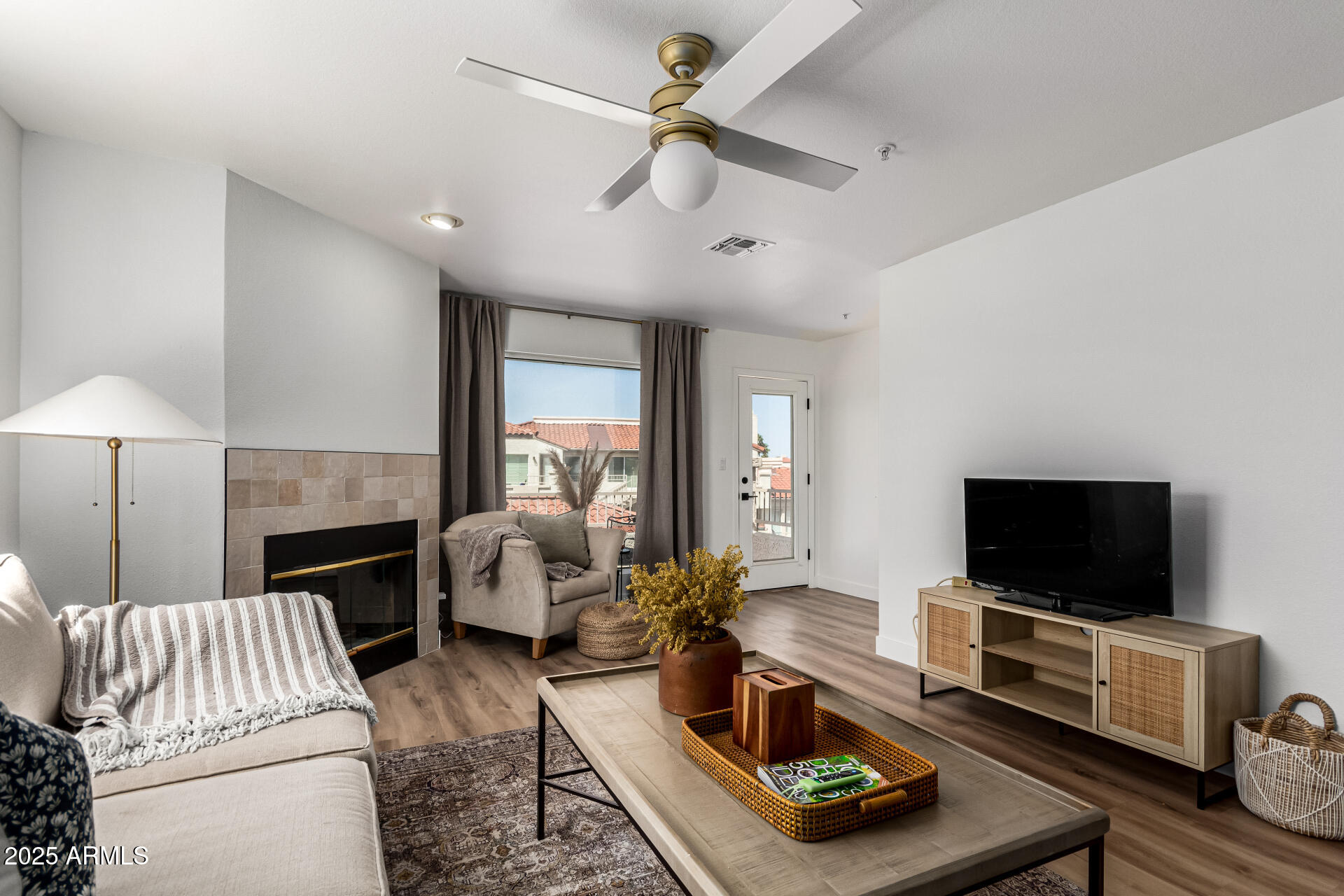 10080 E MOUNTAIN VIEW LAKE Drive 327