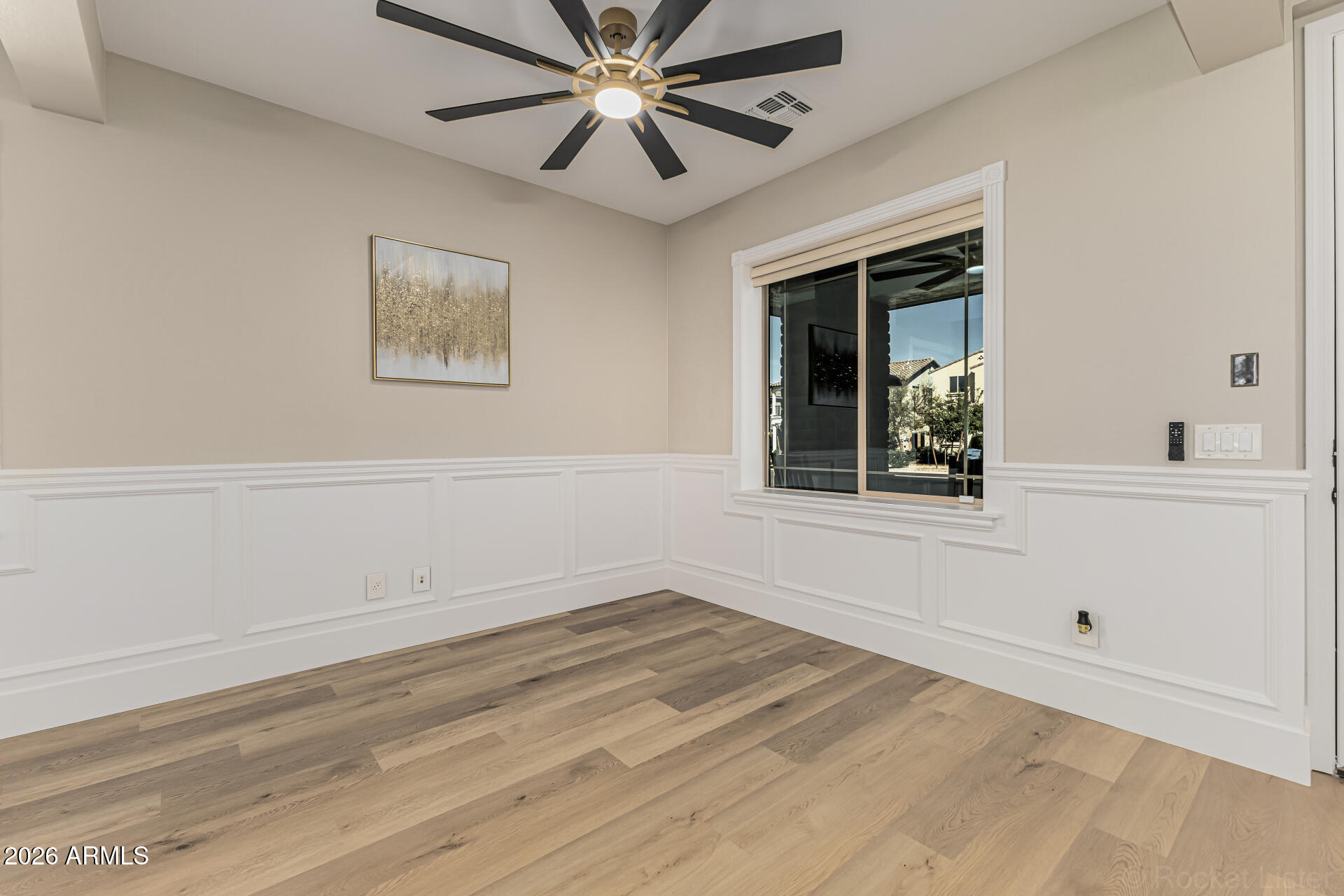 3153 E IVANHOE Street