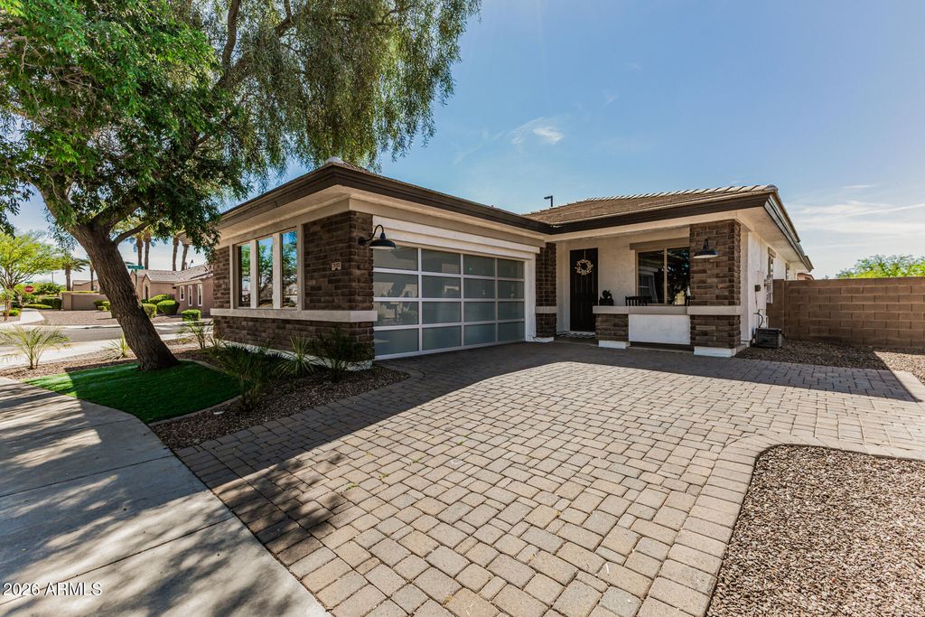 Photo of 3153 E Ivanhoe Street, Gilbert, AZ 85295 (MLS # 7000779)