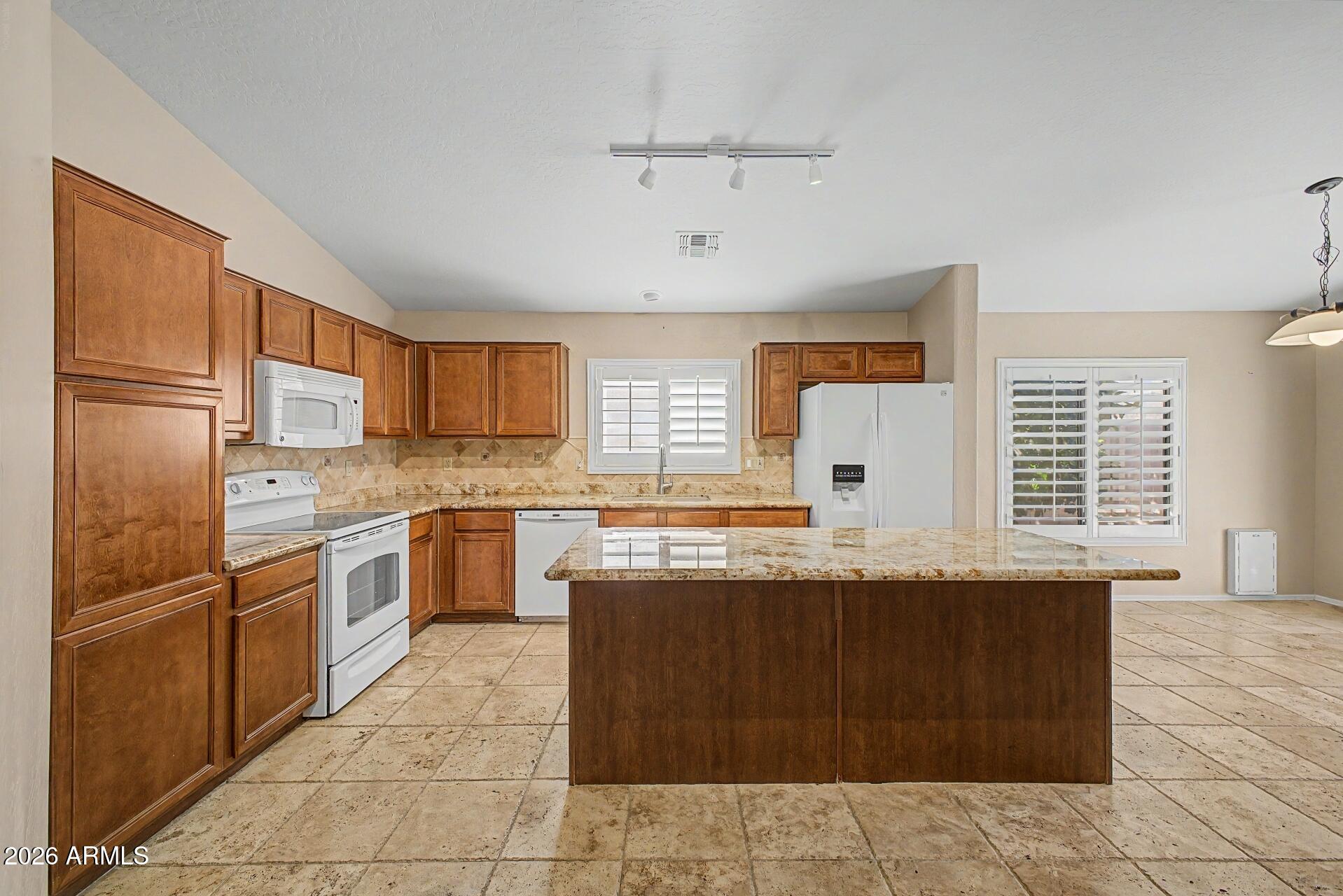 17740 W Redfield Road