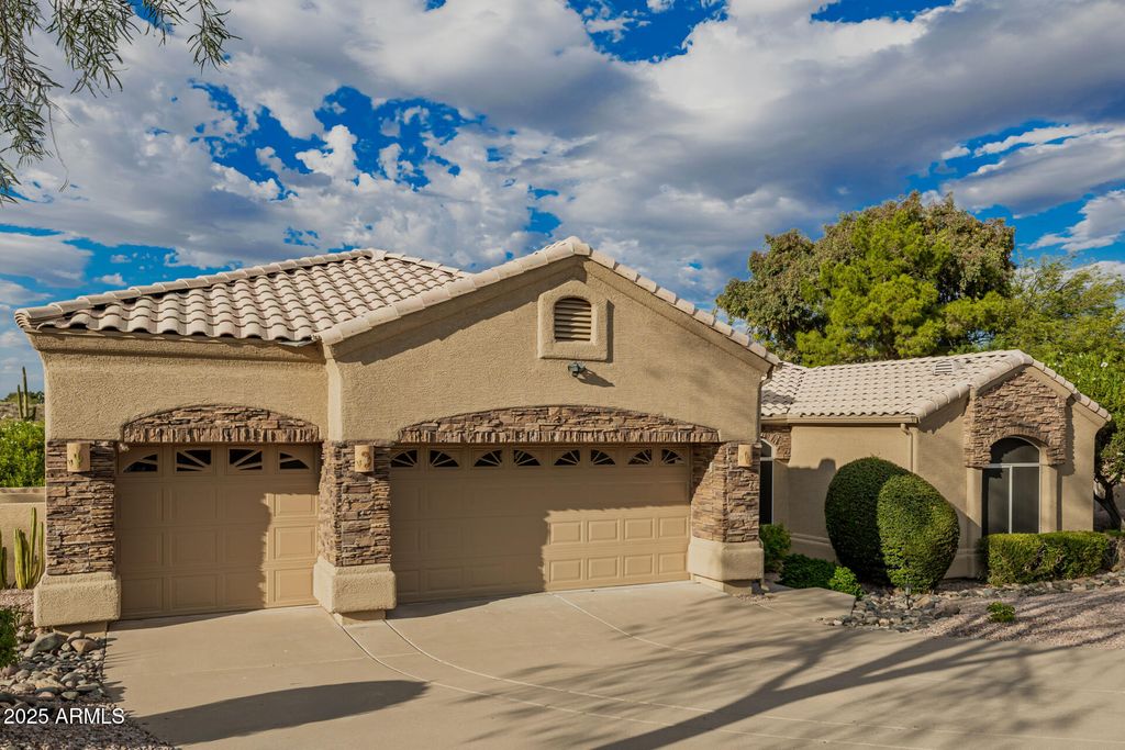 Photo of 15602 E El Lago Boulevard, Fountain Hills, AZ 85268 (MLS # 6932268)