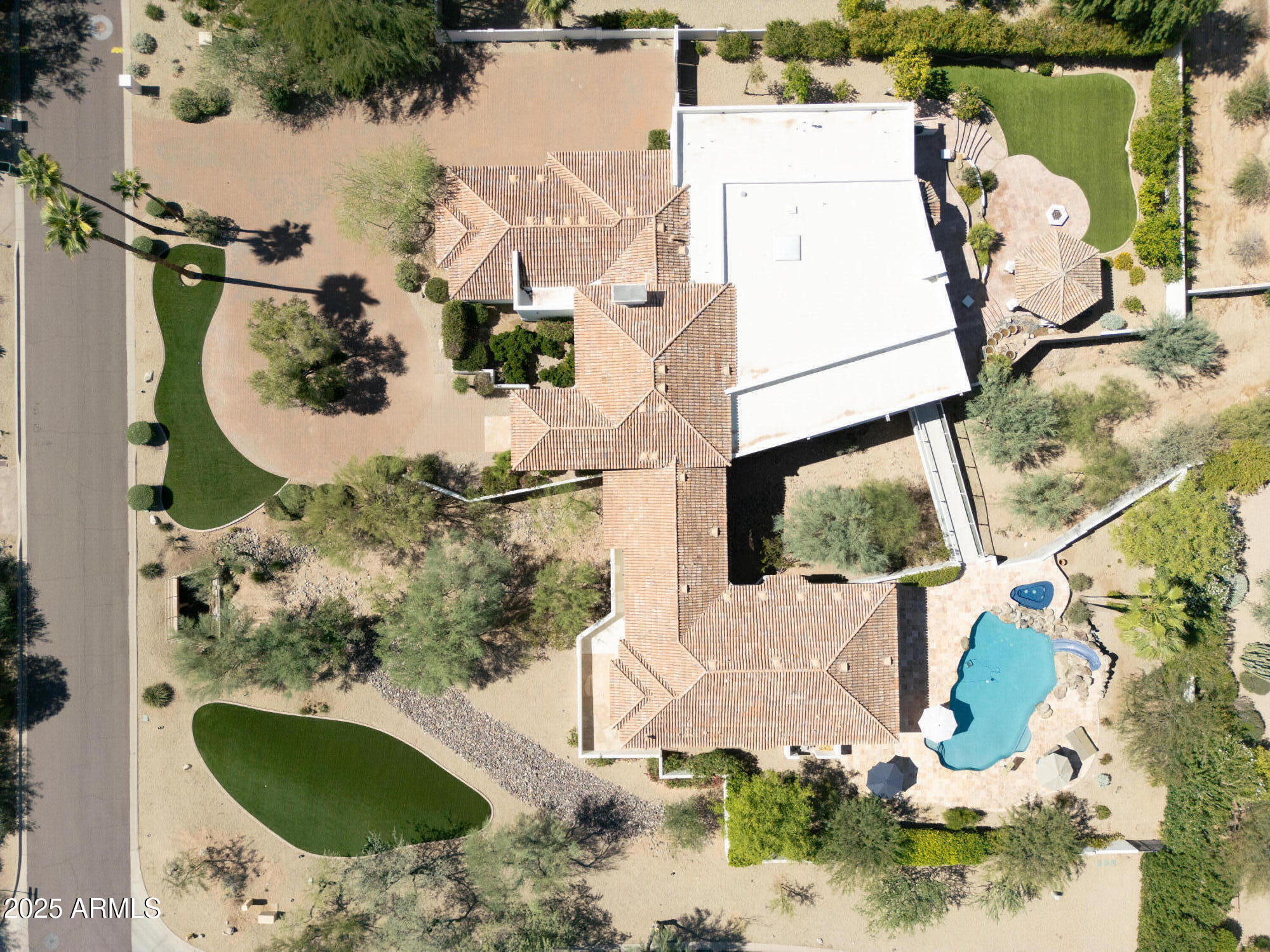5338 E Saguaro Place