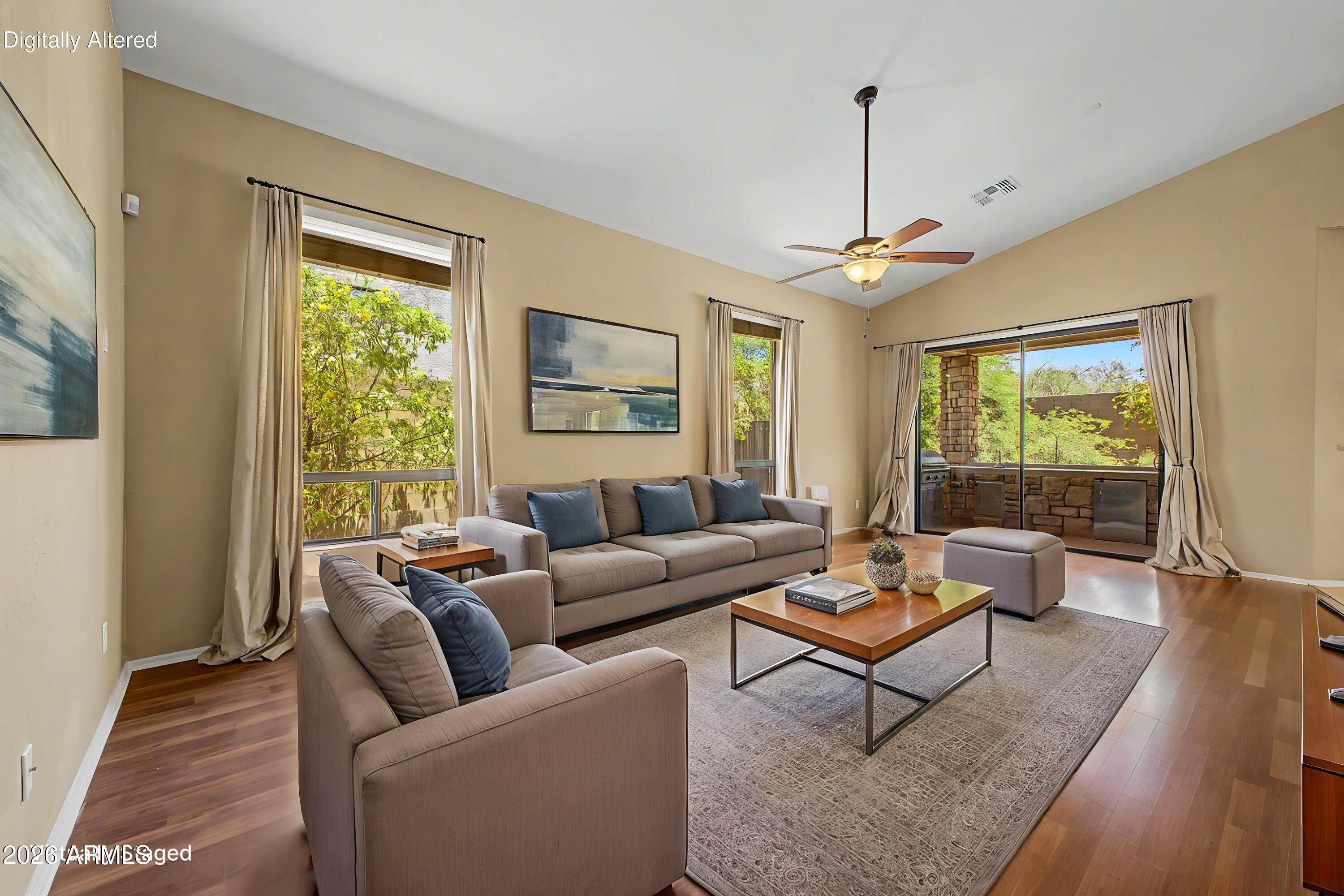 2743 N RAVEN --