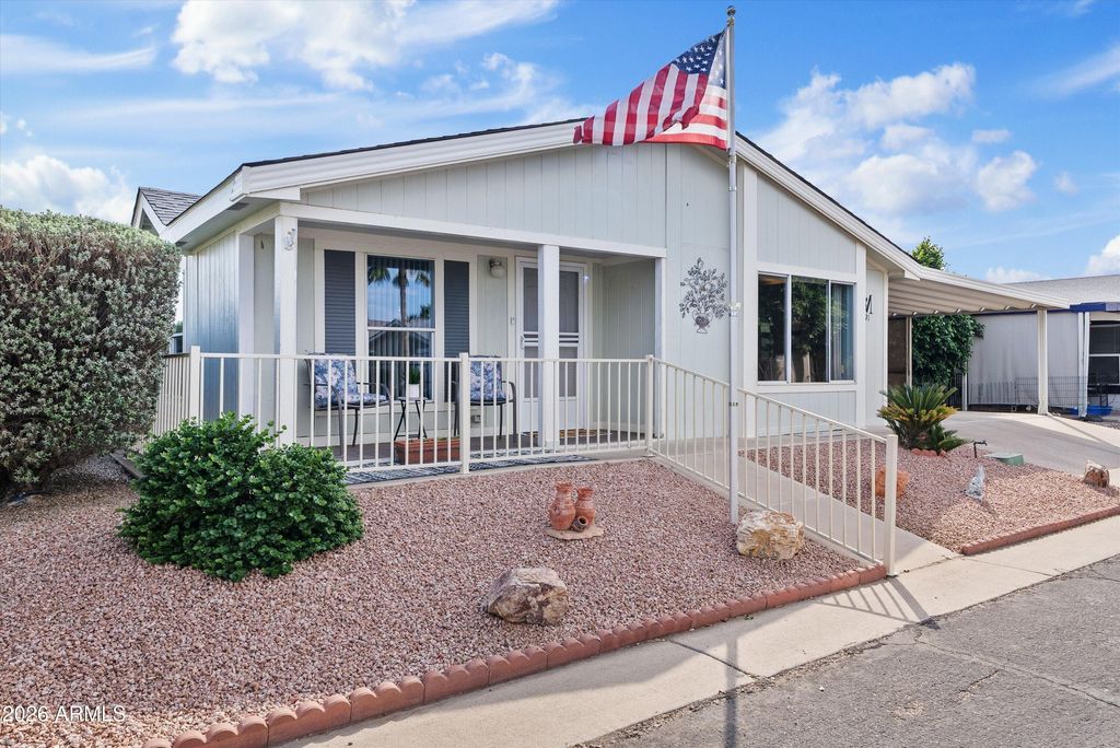 Photo of 3700 S Tomahawk Road #91, Apache Junction, AZ 85119 (MLS # 6999958)