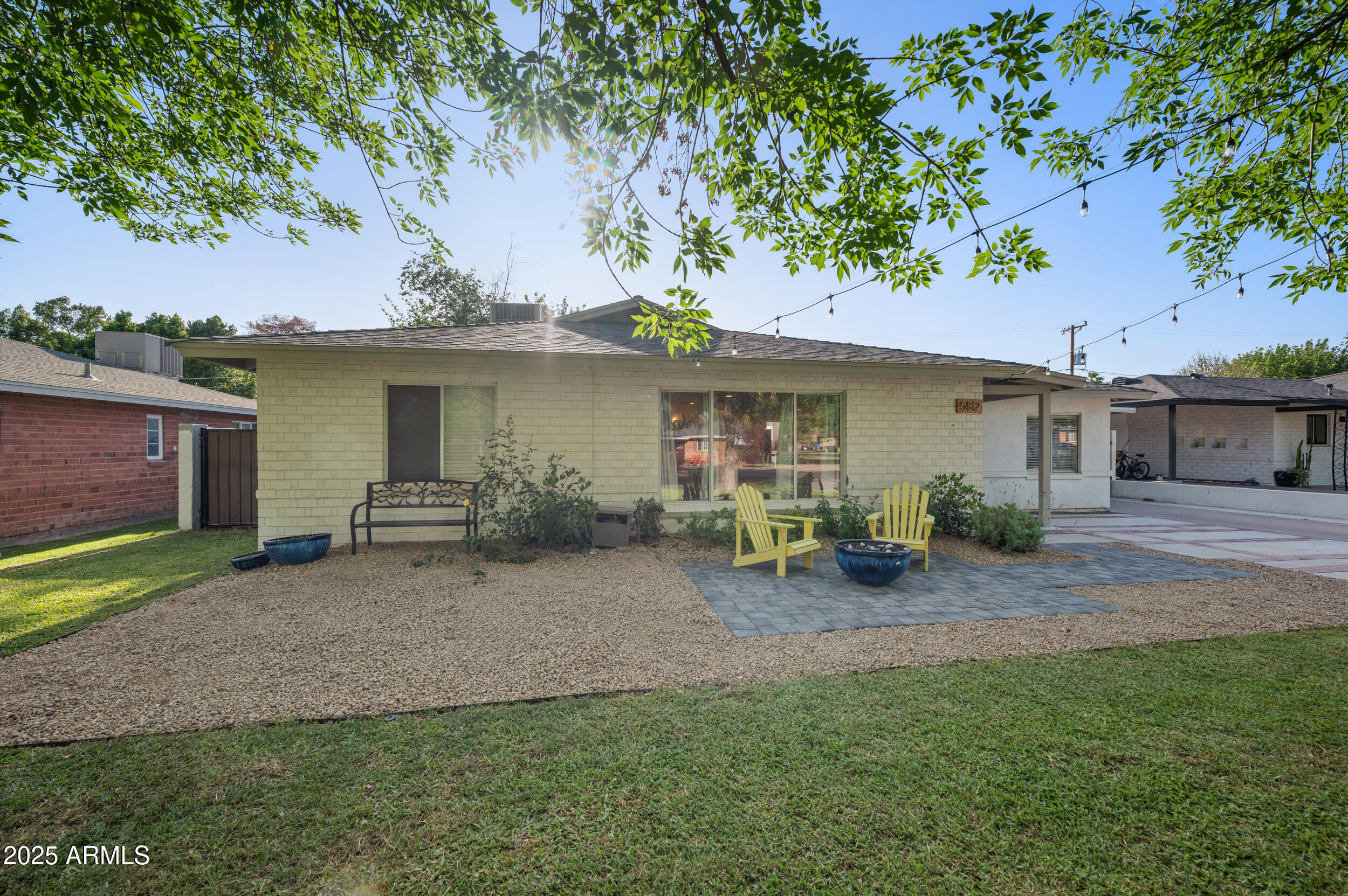 5812 N 18TH Place