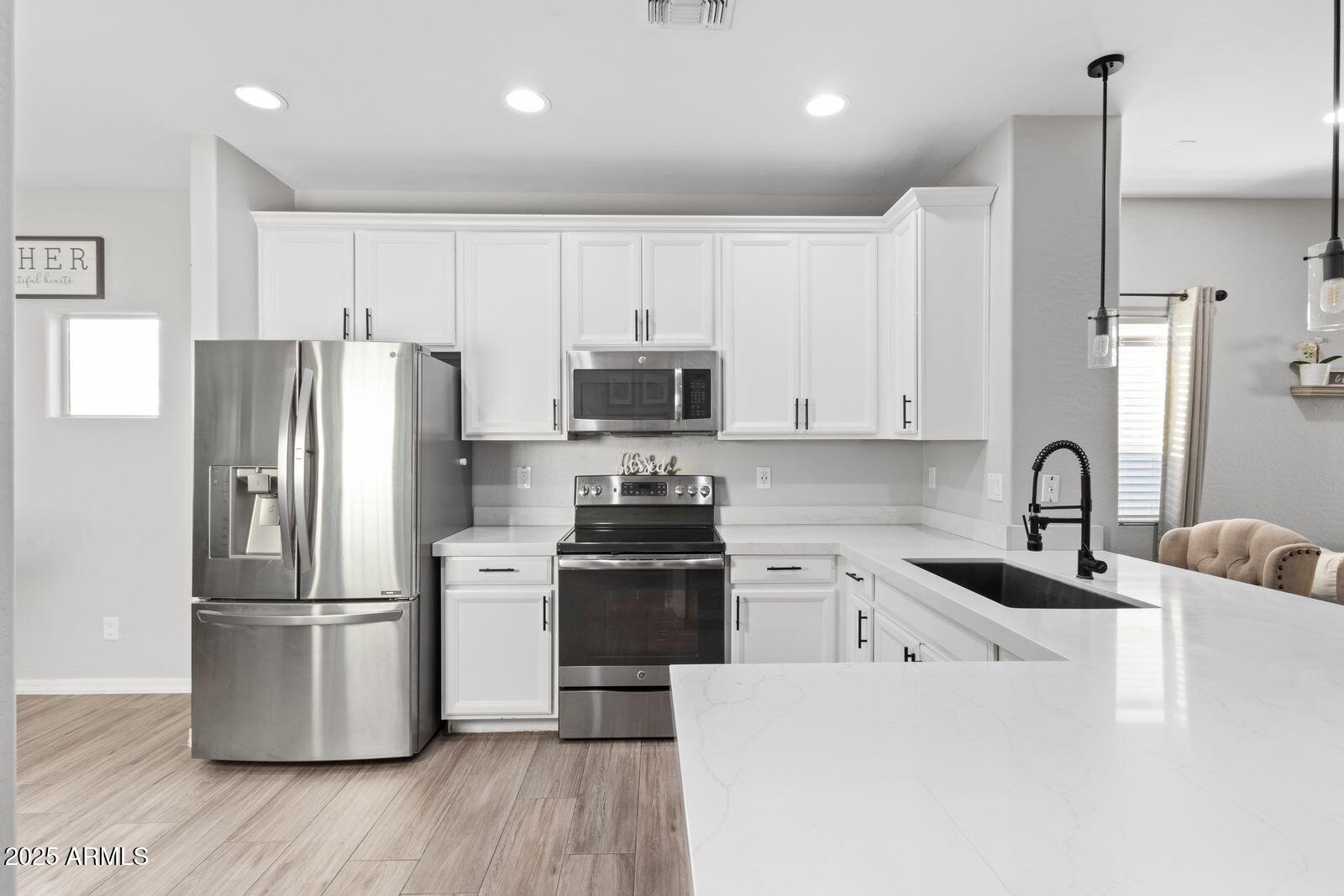 Homes for Sale in Queen Creek Arizona 2 1502 W HOPTREE Avenue