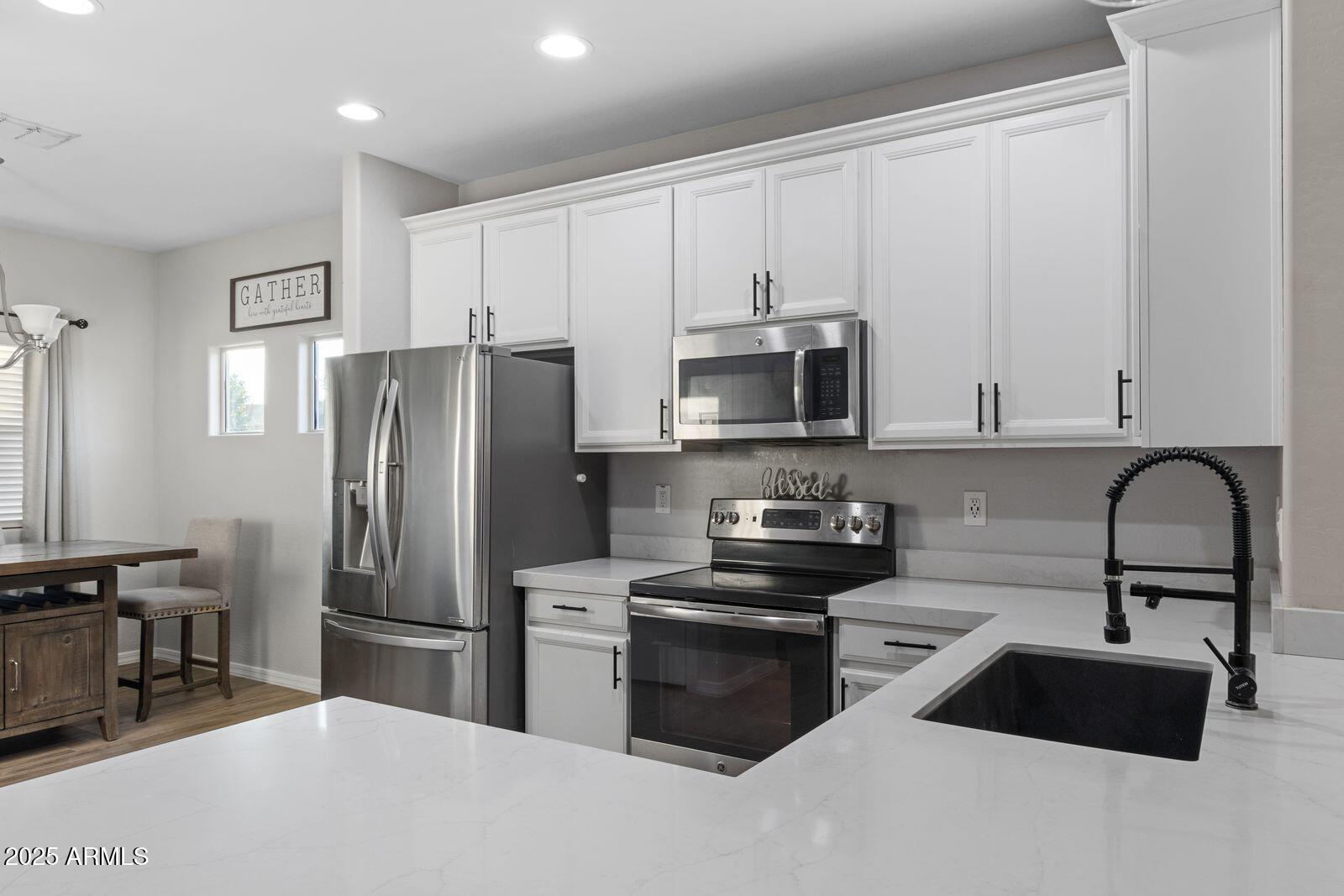 Homes for Sale in Queen Creek Arizona 3 1502 W HOPTREE Avenue