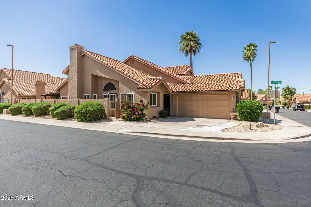 Photo of 9293 E Sutton Drive, Scottsdale, AZ 85260 (MLS # 6994374)