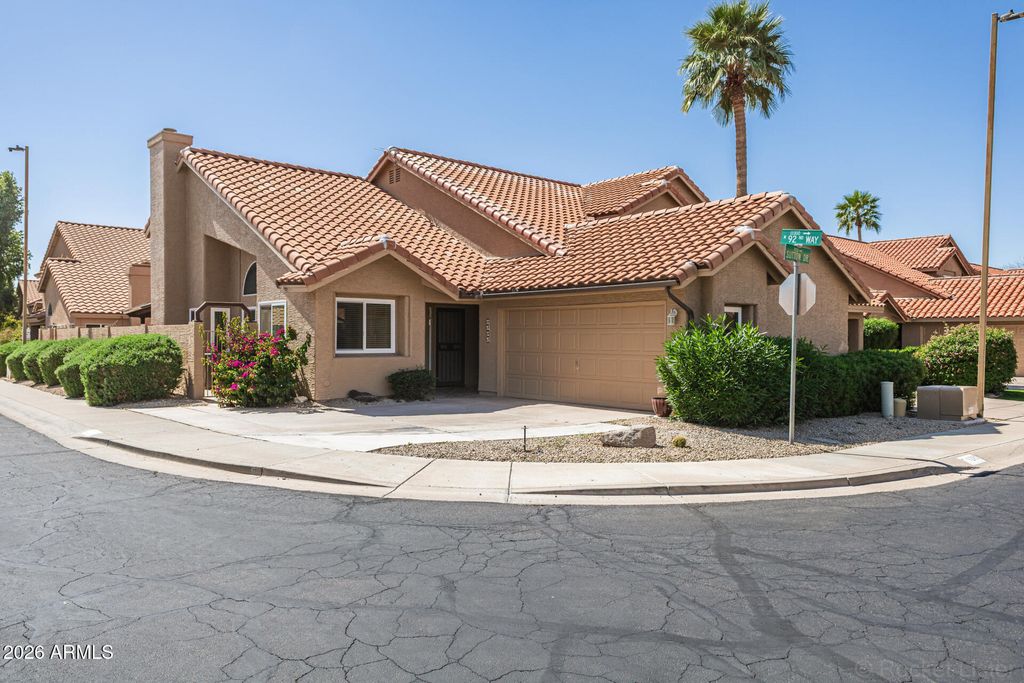 Photo of 9293 E Sutton Drive, Scottsdale, AZ 85260 (MLS # 6994374)