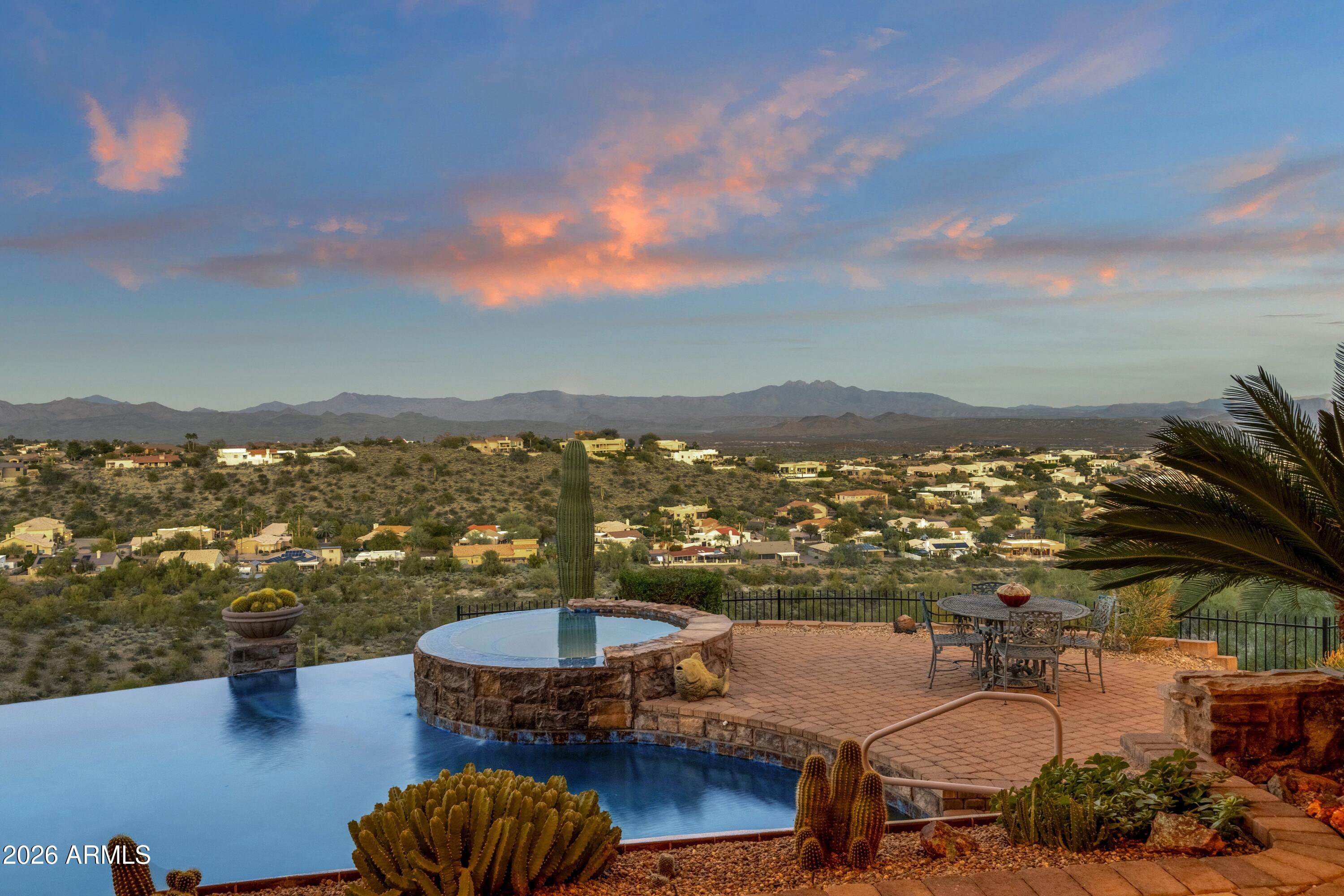 FOUNTAIN HILLS ARIZONA NO. 506-C BLOCK 2 LOTS 10 T - Residential