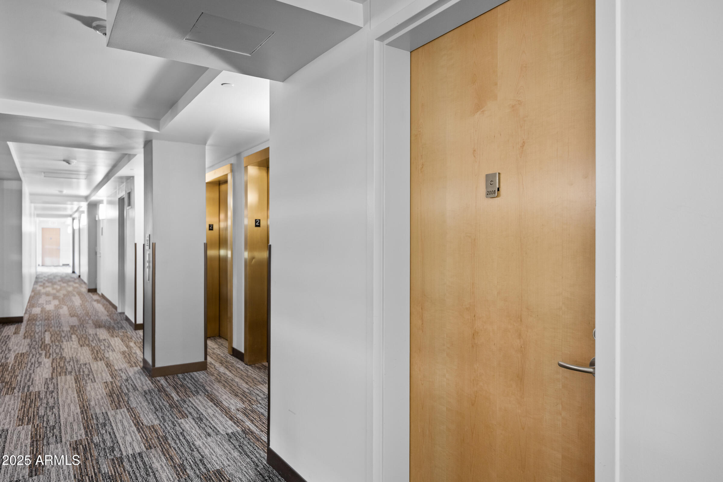 7137 E RANCHO VISTA Drive 2008