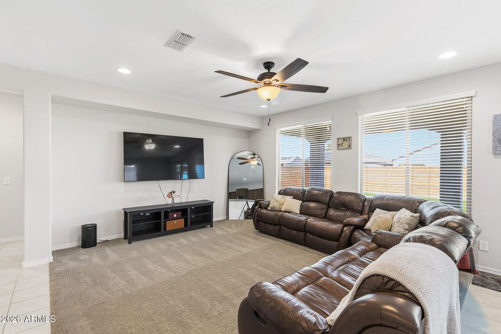 Photo of 25958 W Deer Valley Road, Buckeye, AZ 85396 (MLS # 7020729)