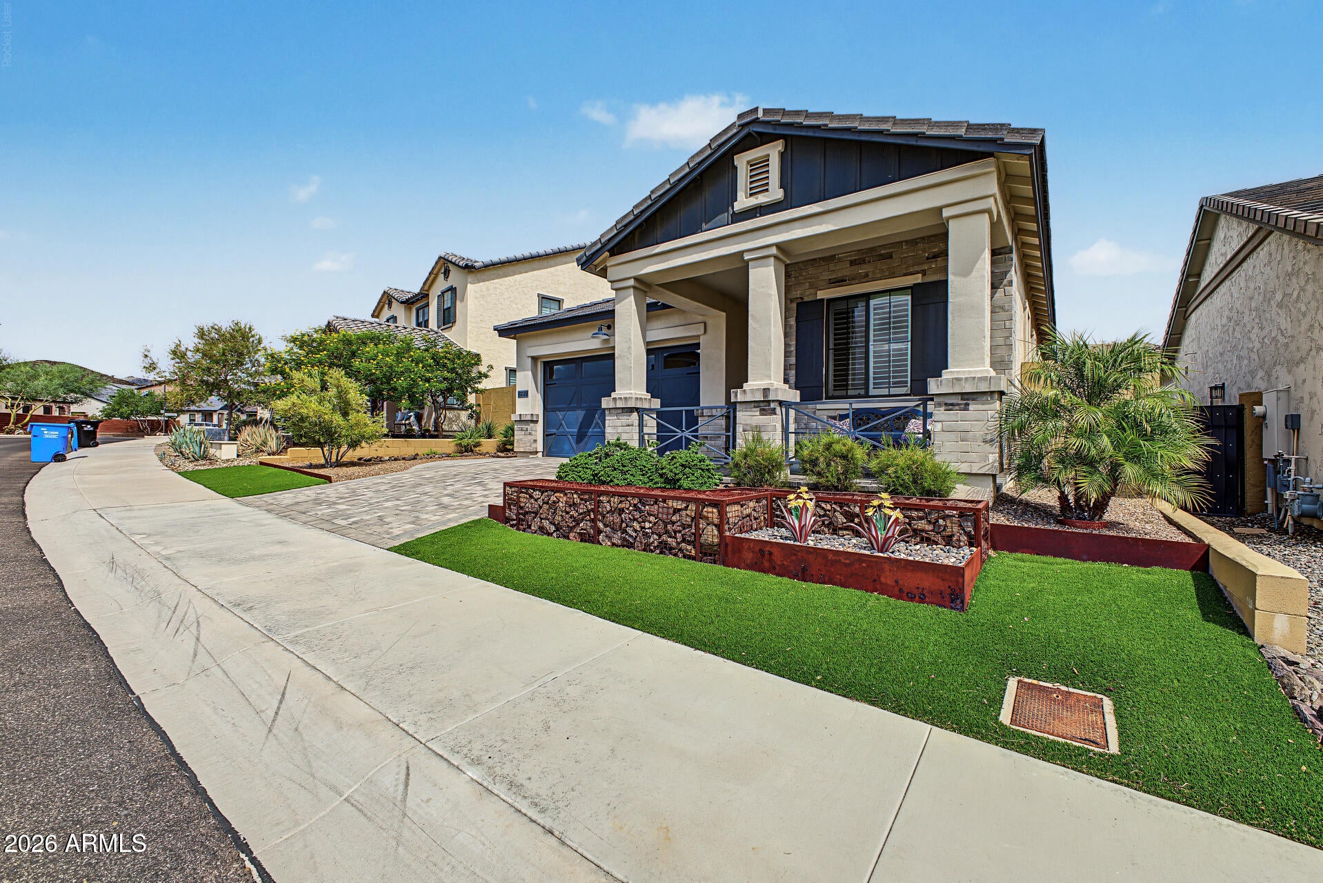 16611 S 8TH Way
