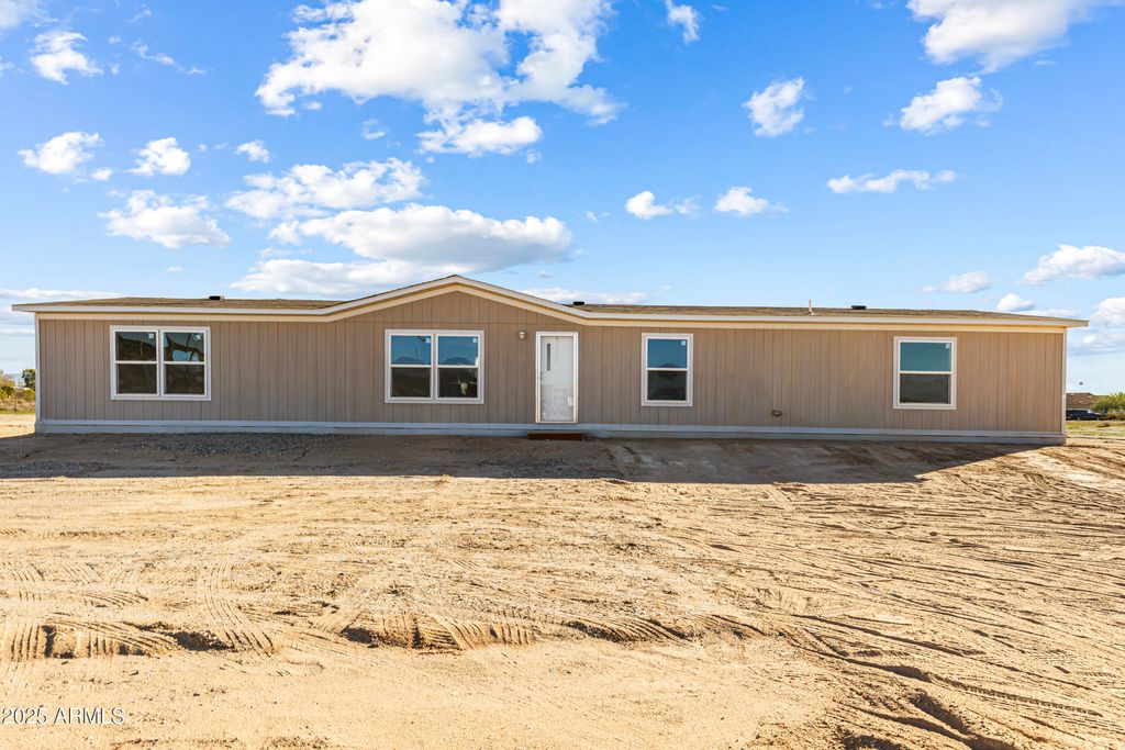 Photo of 37809 W Illini Street, Tonopah, AZ 85354 (MLS # 6959088)