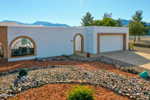 984 E CARMELITA Drive Sierra Vista AZ 85635