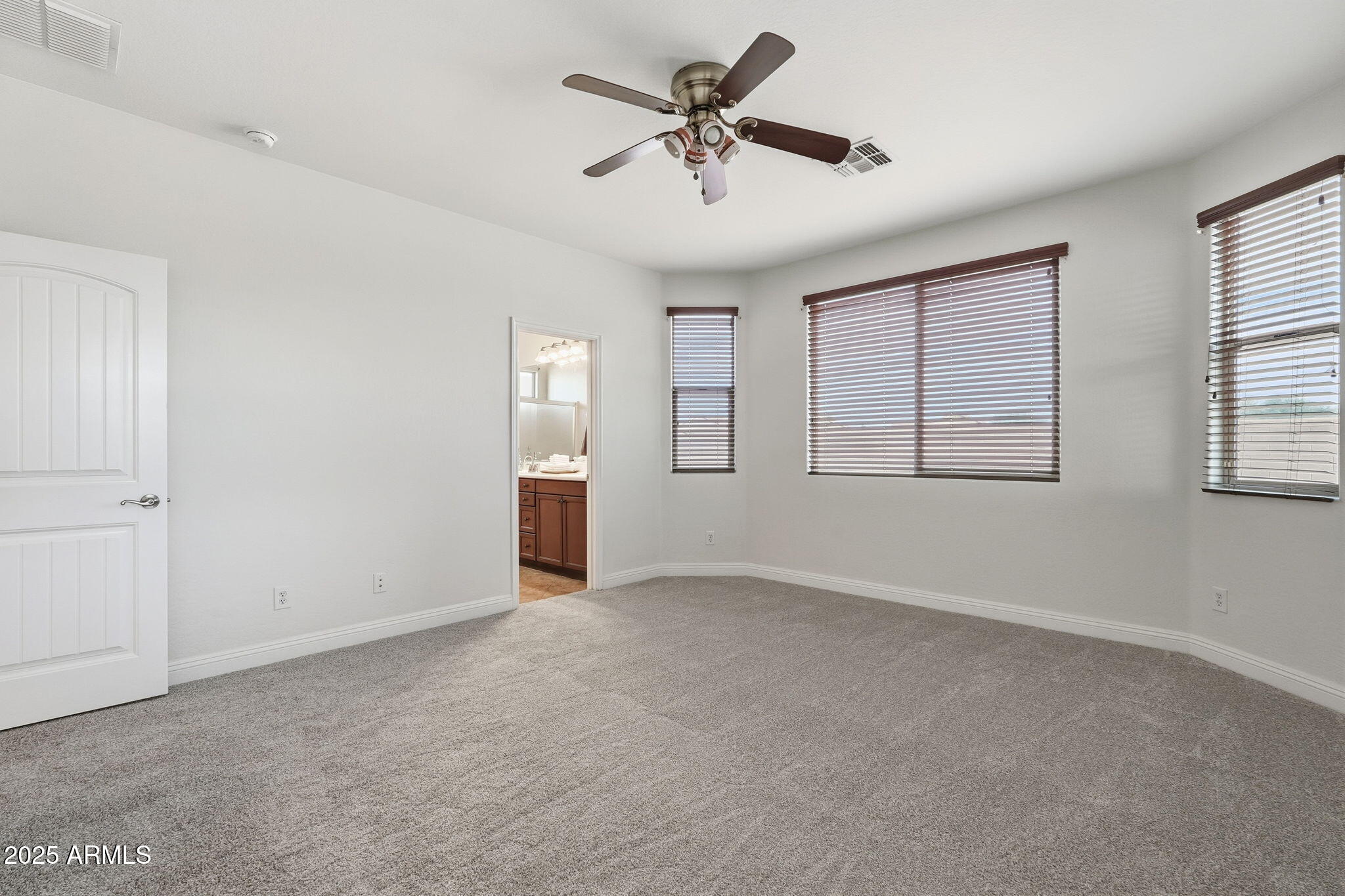 San Tan Valley, Arizona 85144, United States, 4 Bedrooms Bedrooms, ,2 BathroomsBathrooms,Residential,Active,191921