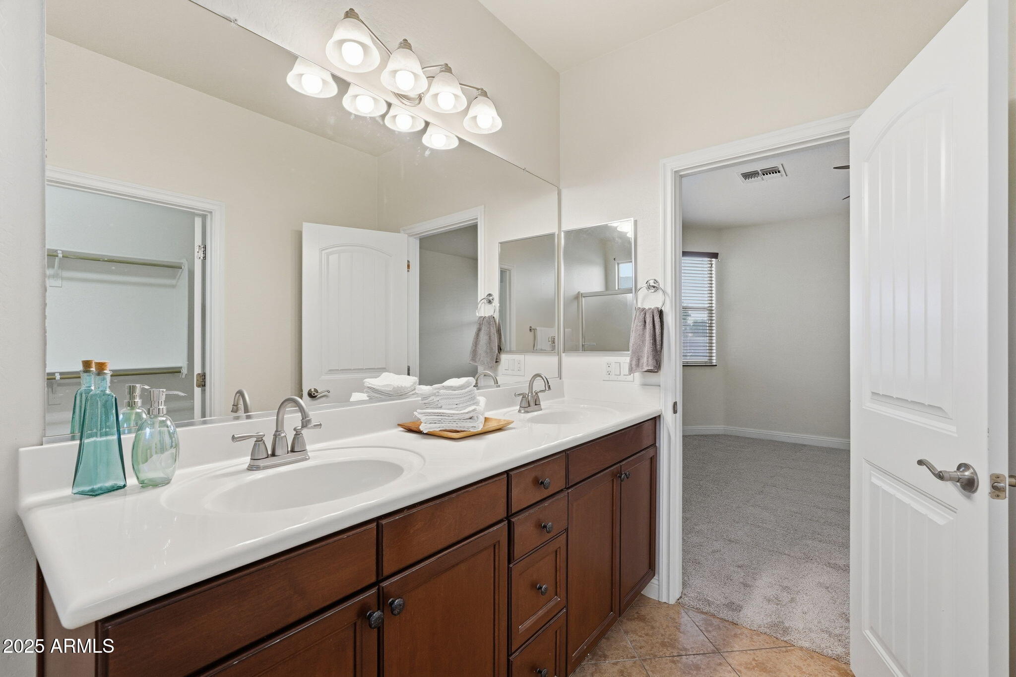 San Tan Valley, Arizona 85144, United States, 4 Bedrooms Bedrooms, ,2 BathroomsBathrooms,Residential,Active,191921