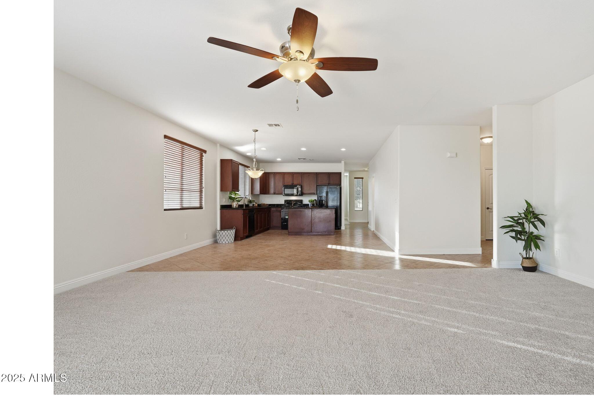 San Tan Valley, Arizona 85144, United States, 4 Bedrooms Bedrooms, ,2 BathroomsBathrooms,Residential,Active,191921