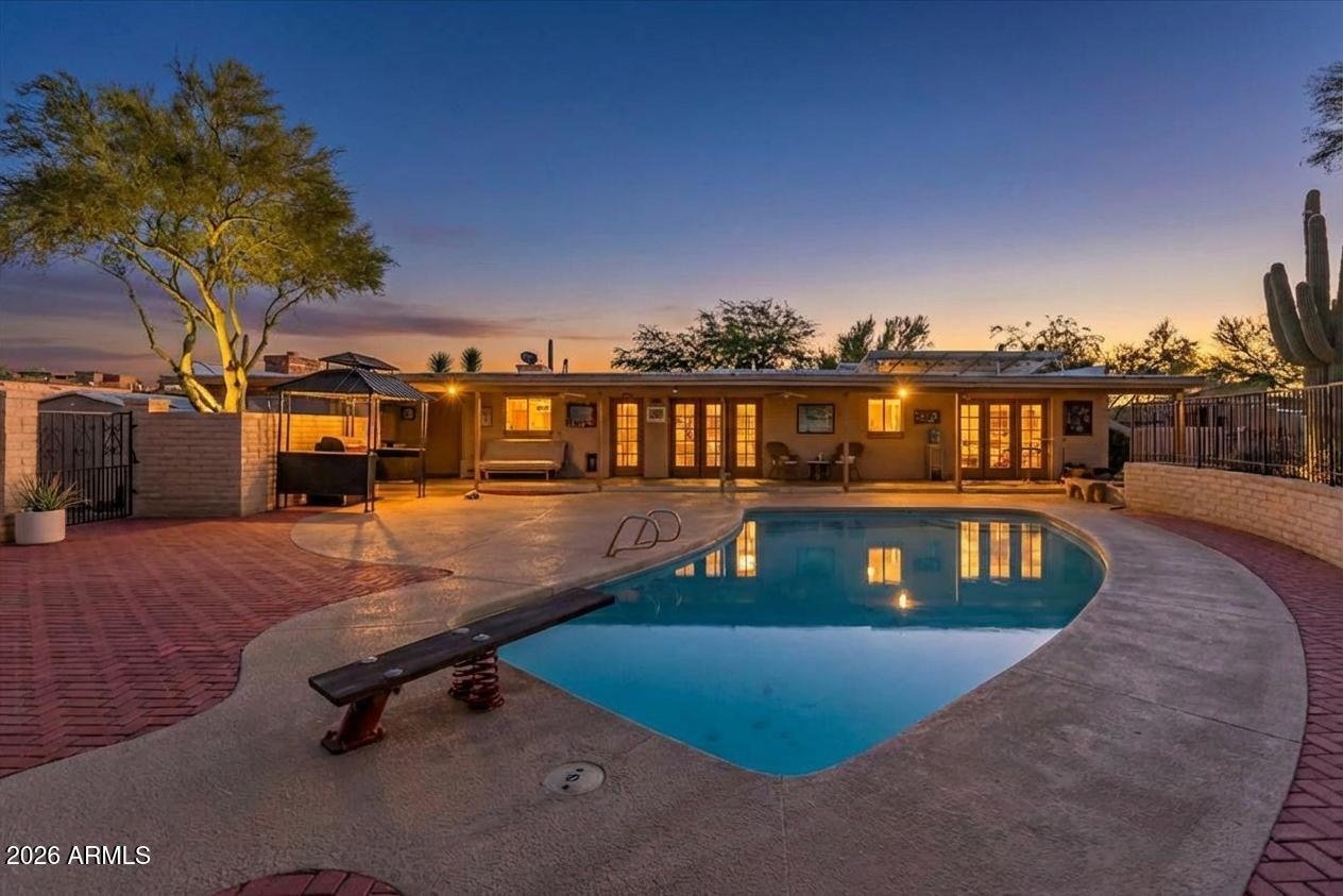 4390 N Camino Vinorama --