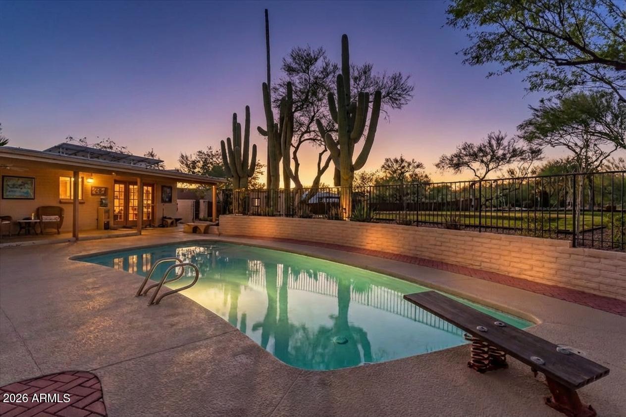 4390 N Camino Vinorama --