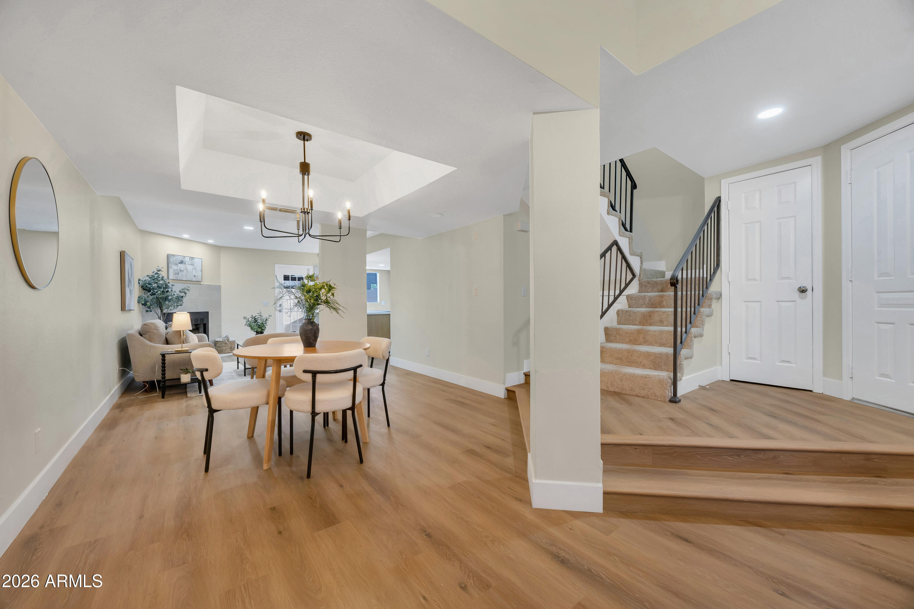 170 E GUADALUPE Road 88