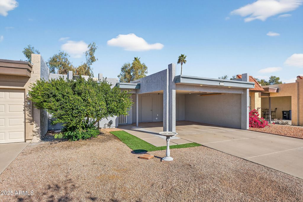 Photo of 828 W Rice Drive, Tempe, AZ 85283 (MLS # 6955968)