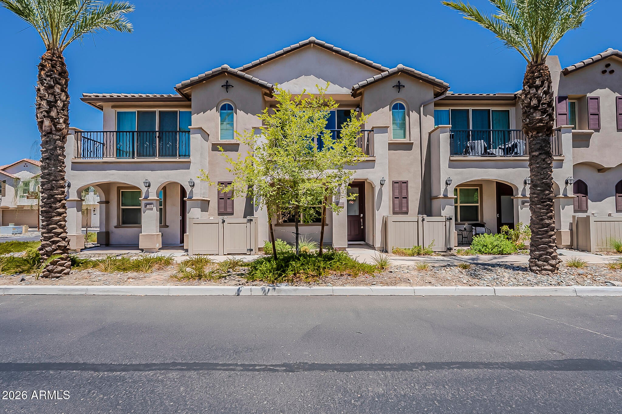 4704 S Glacier --