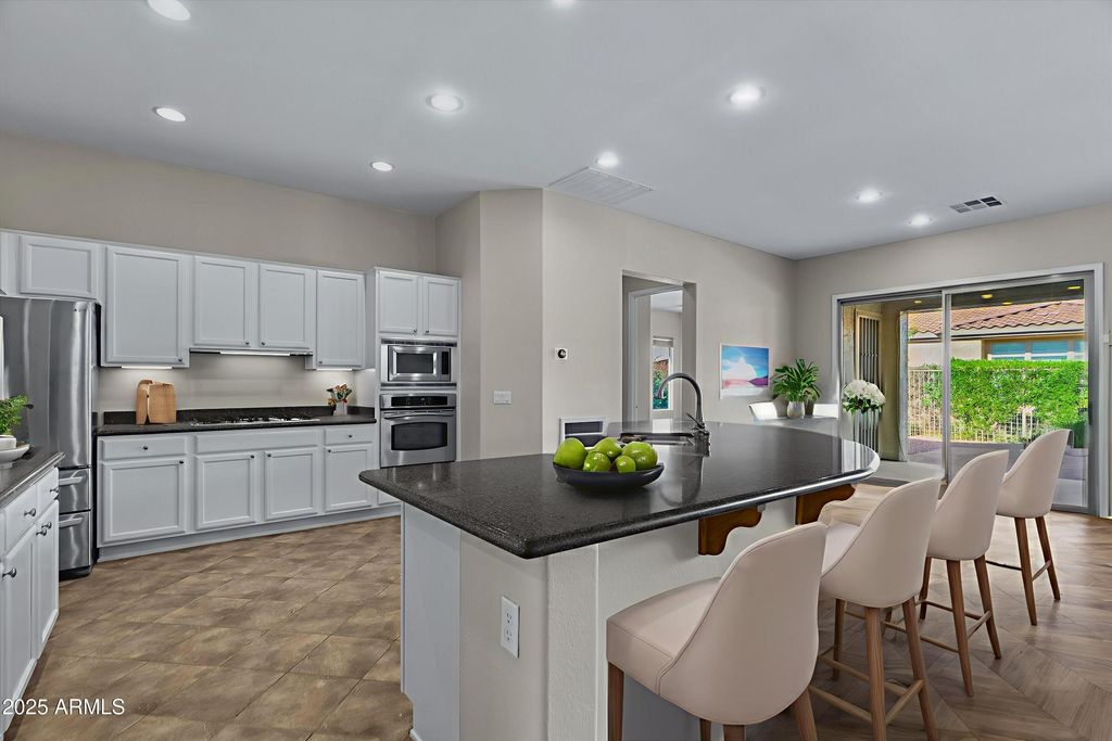 Photo of 4120 E Donato Drive, Gilbert, AZ 85298 (MLS # 6937779)