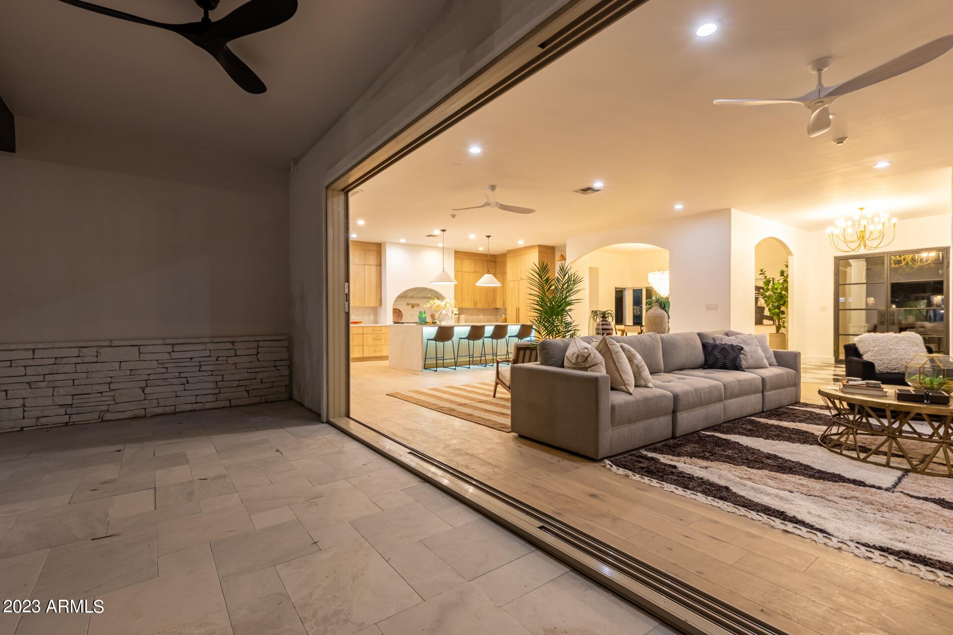 WHITCOMBS ROUNDUP RANCHOS - Residential