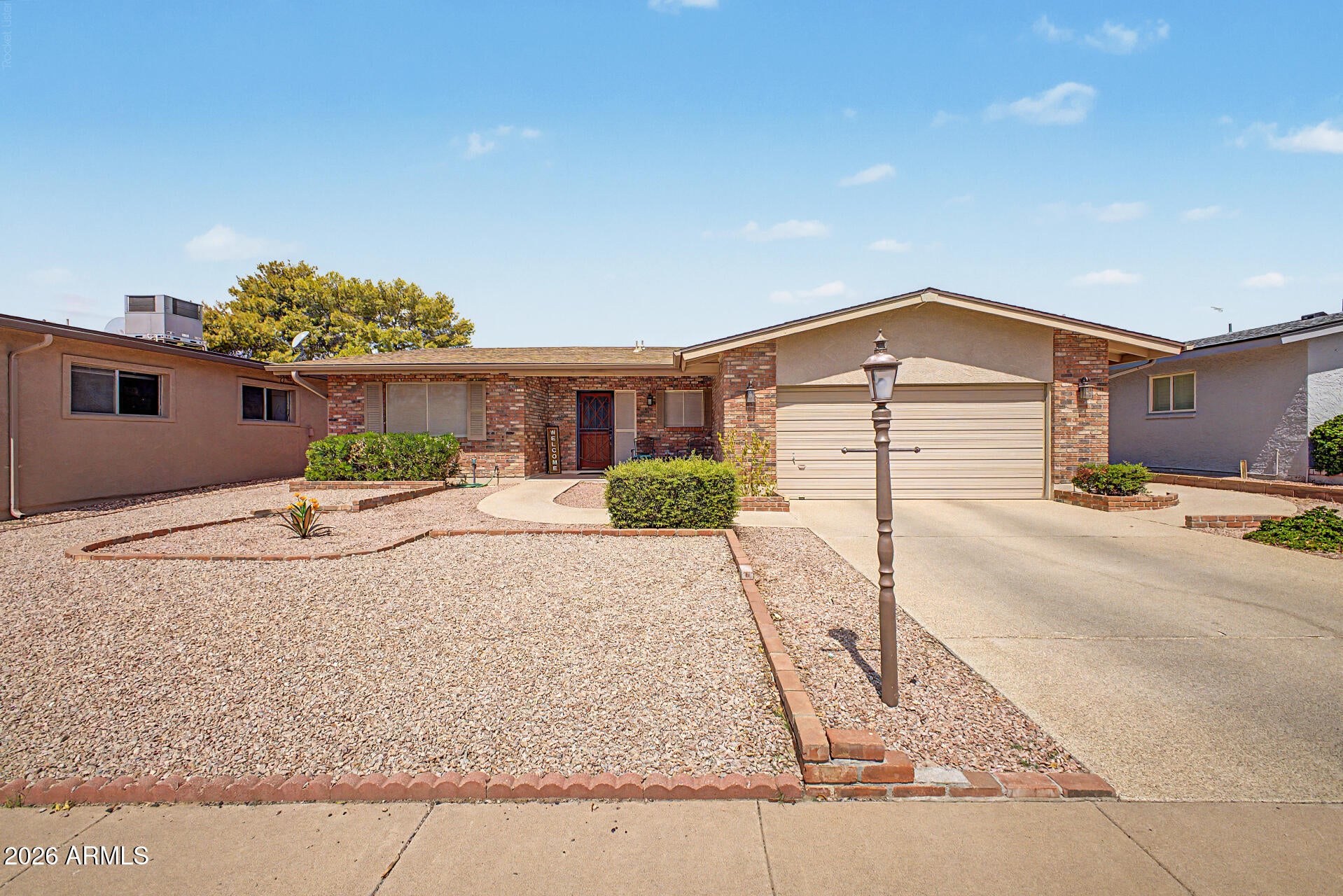 2256 N MIDDLECOFF Drive