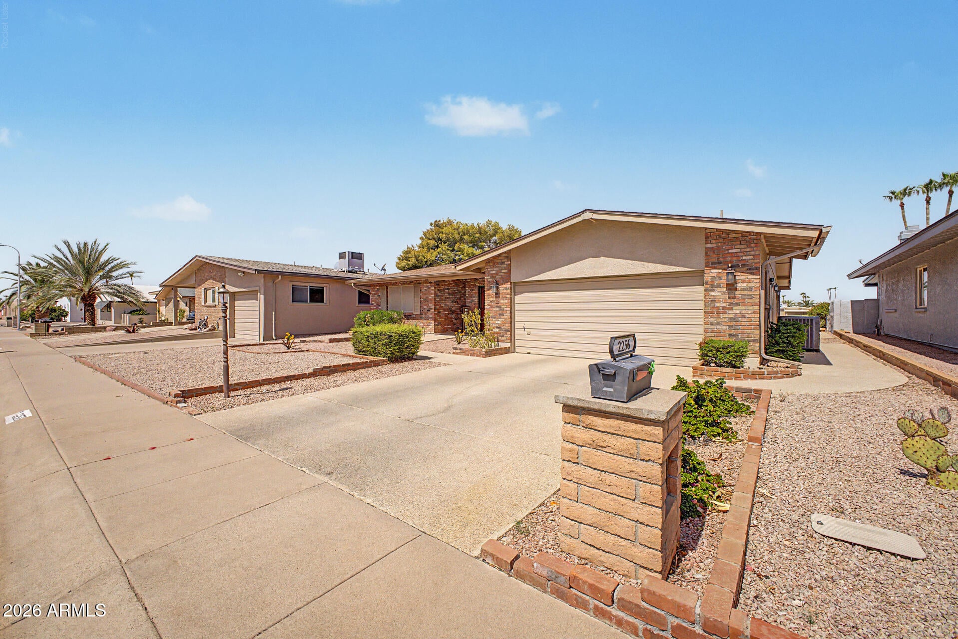 2256 N MIDDLECOFF Drive
