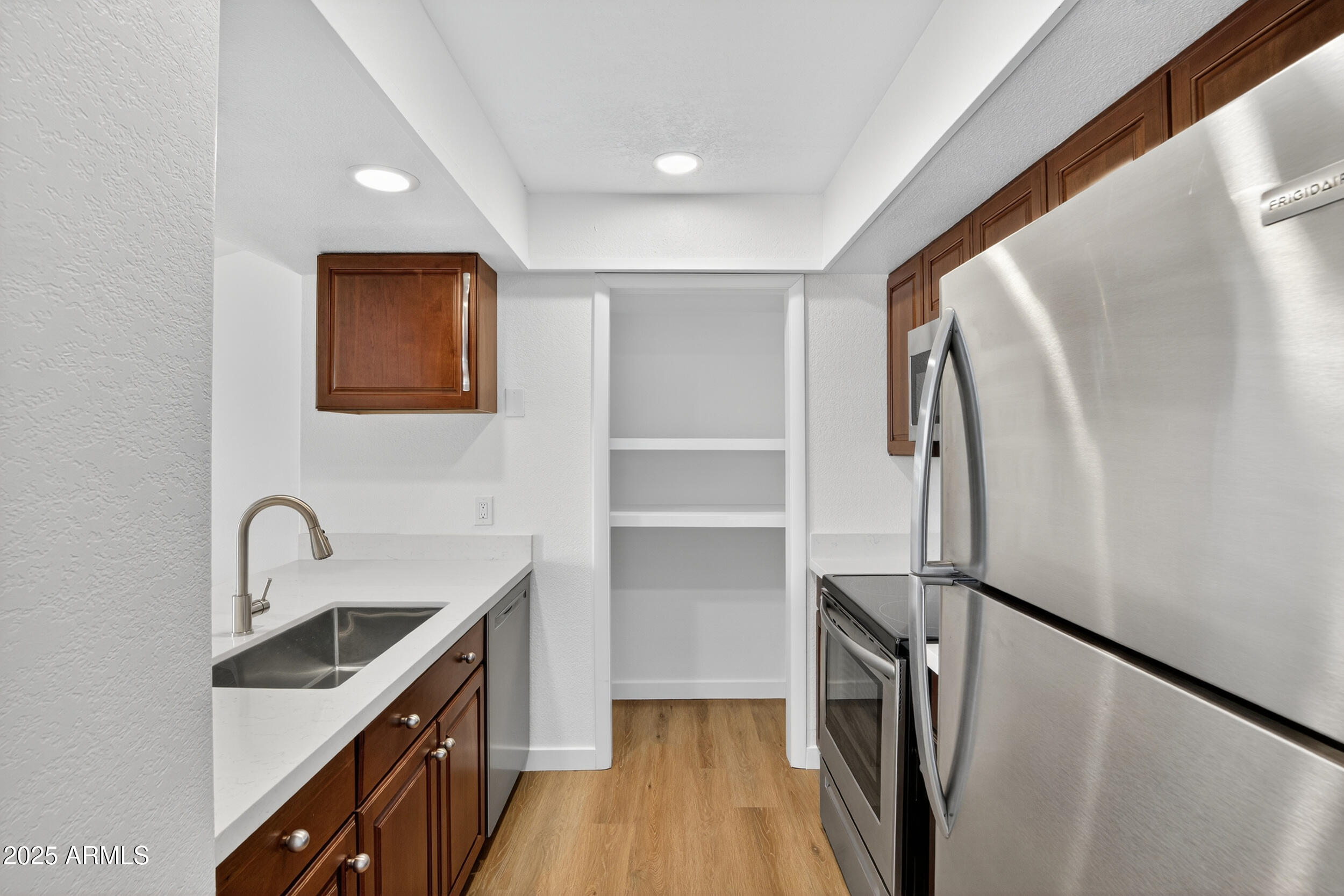 1333 E MORTEN Avenue 230