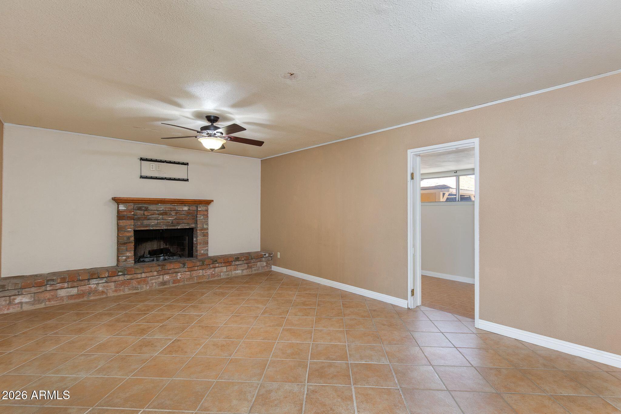 COX HEIGHTS 4 AMD - Residential