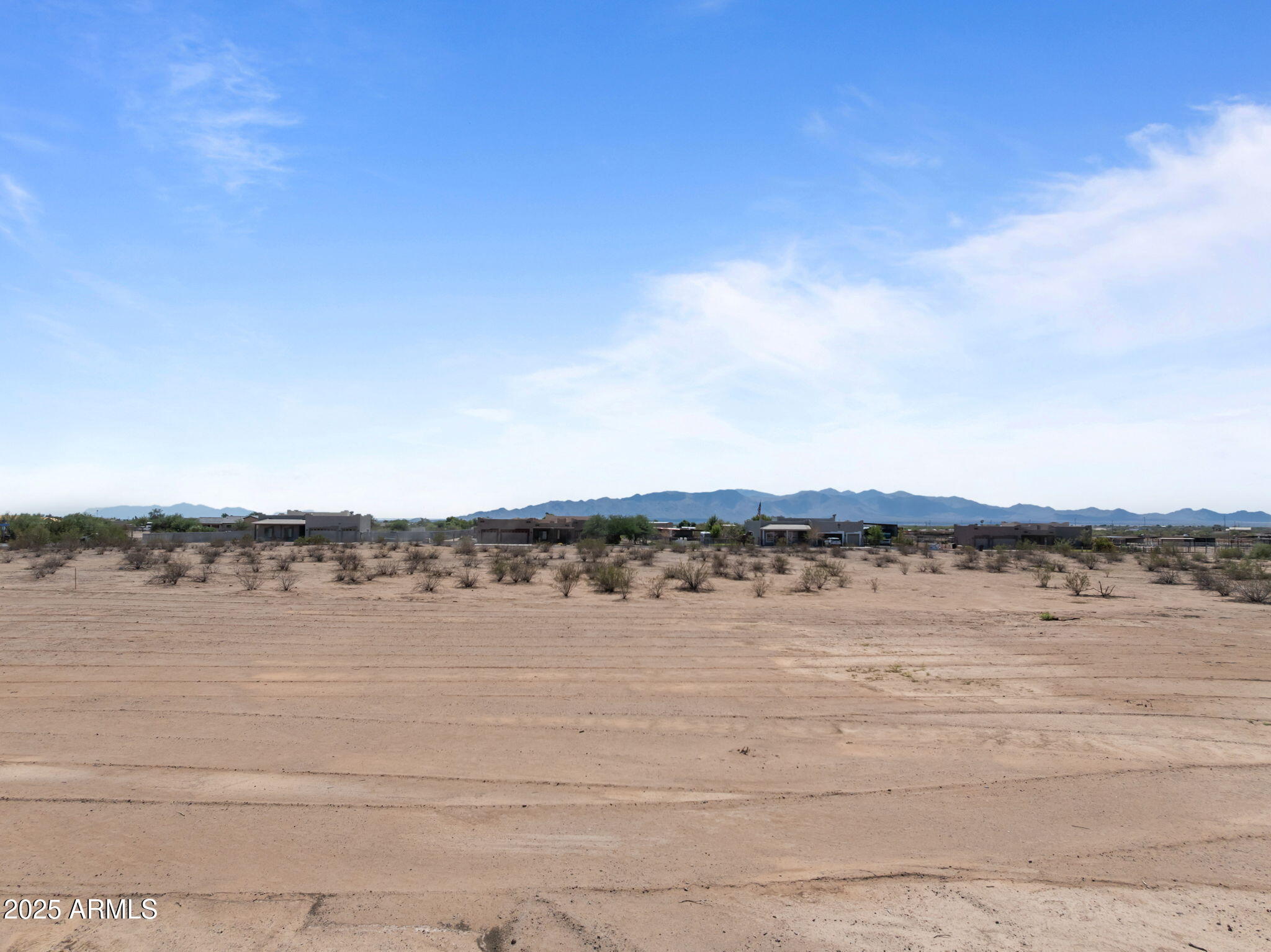 21151 W DUANE Lane -