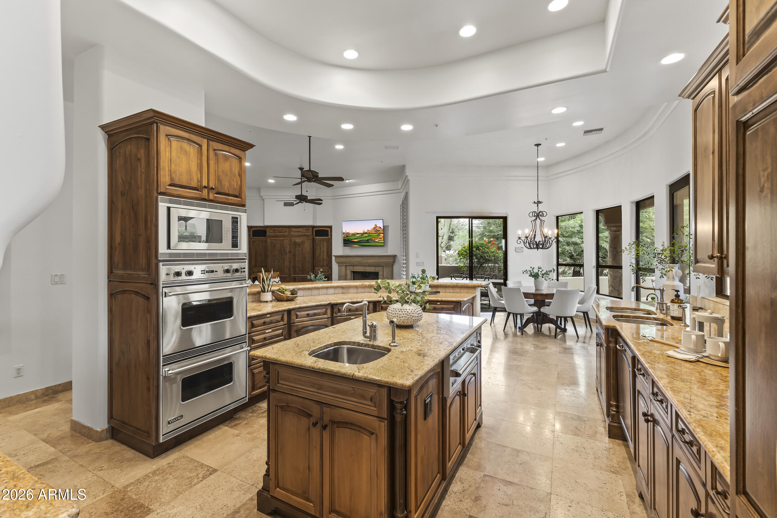 10511 E SKINNER Drive