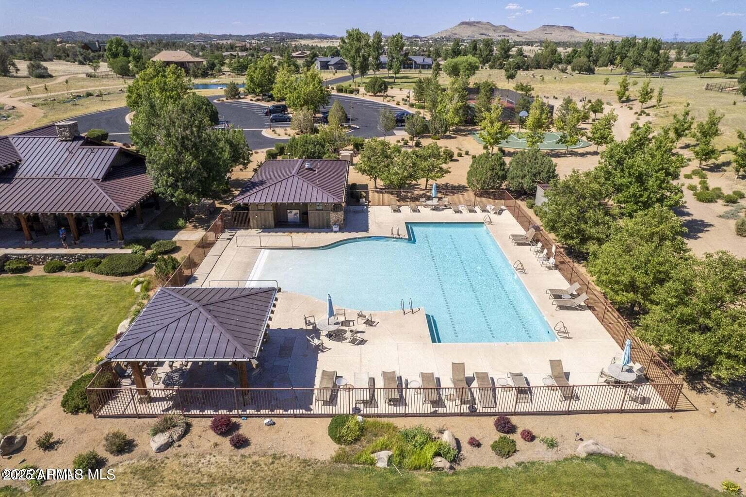 4755 W PHANTOM HILL Road 163